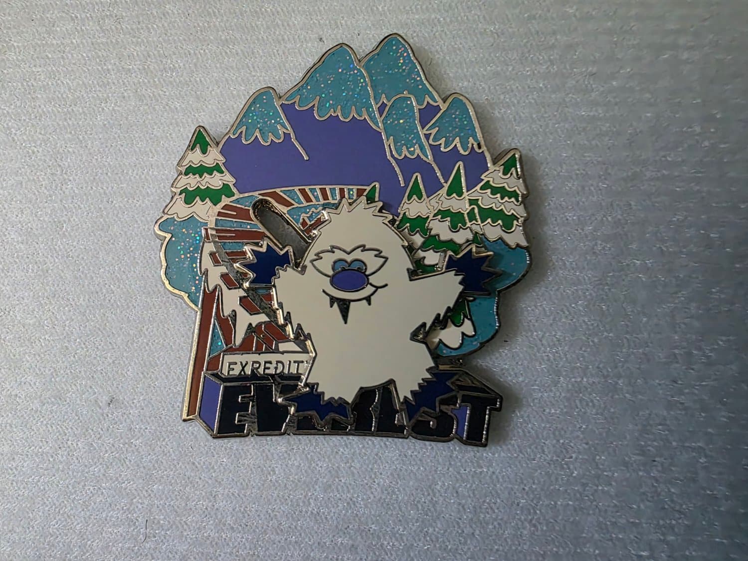 Cutie Yeti Slider front