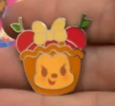 Minnie Mouse Cherry Tart Munchlings