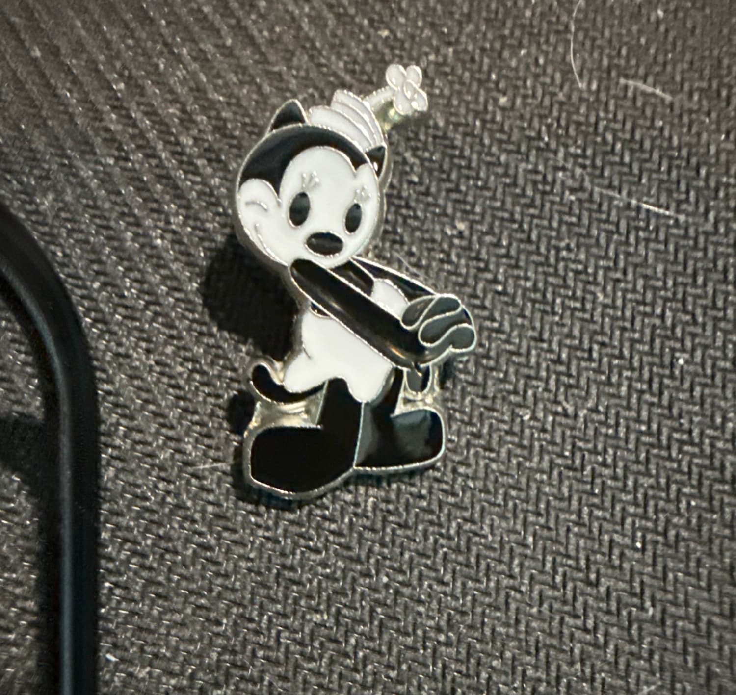 Oswald Ortensia the Lucky Rabbit Duo Couple Flowers Disney Two Pin Set 2015