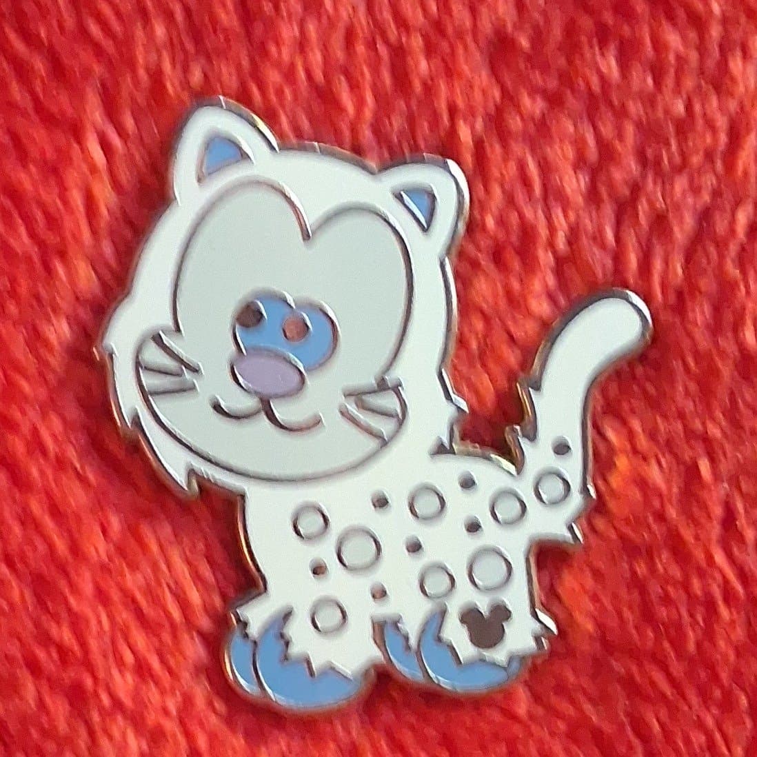 White Leopard yeti Hidden Mickey Pin front
