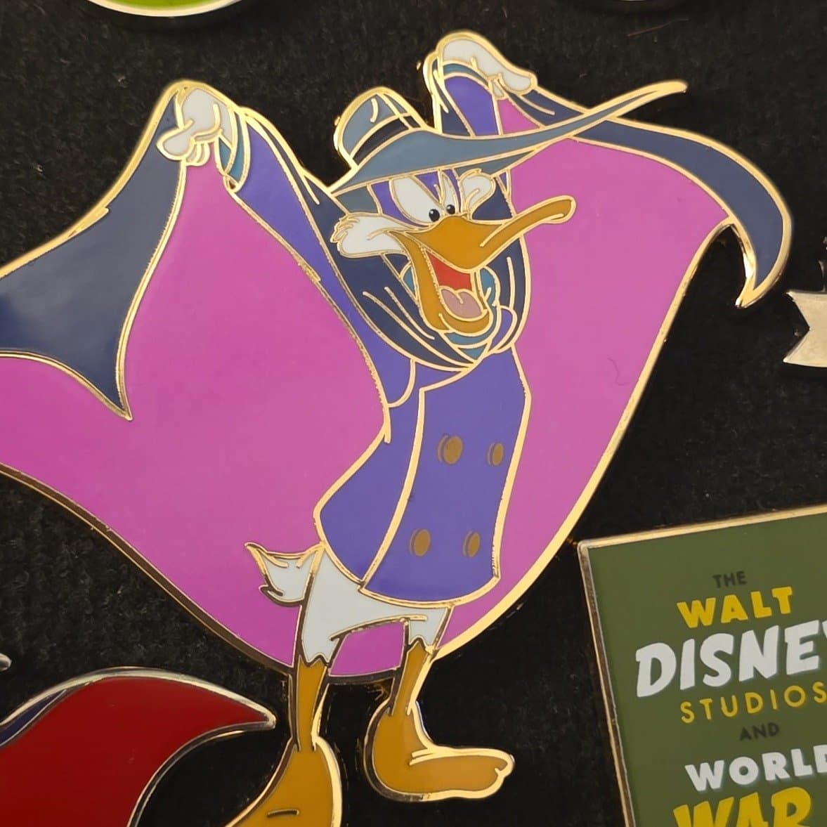 Darkwing Duck with Extended Cape-PALM