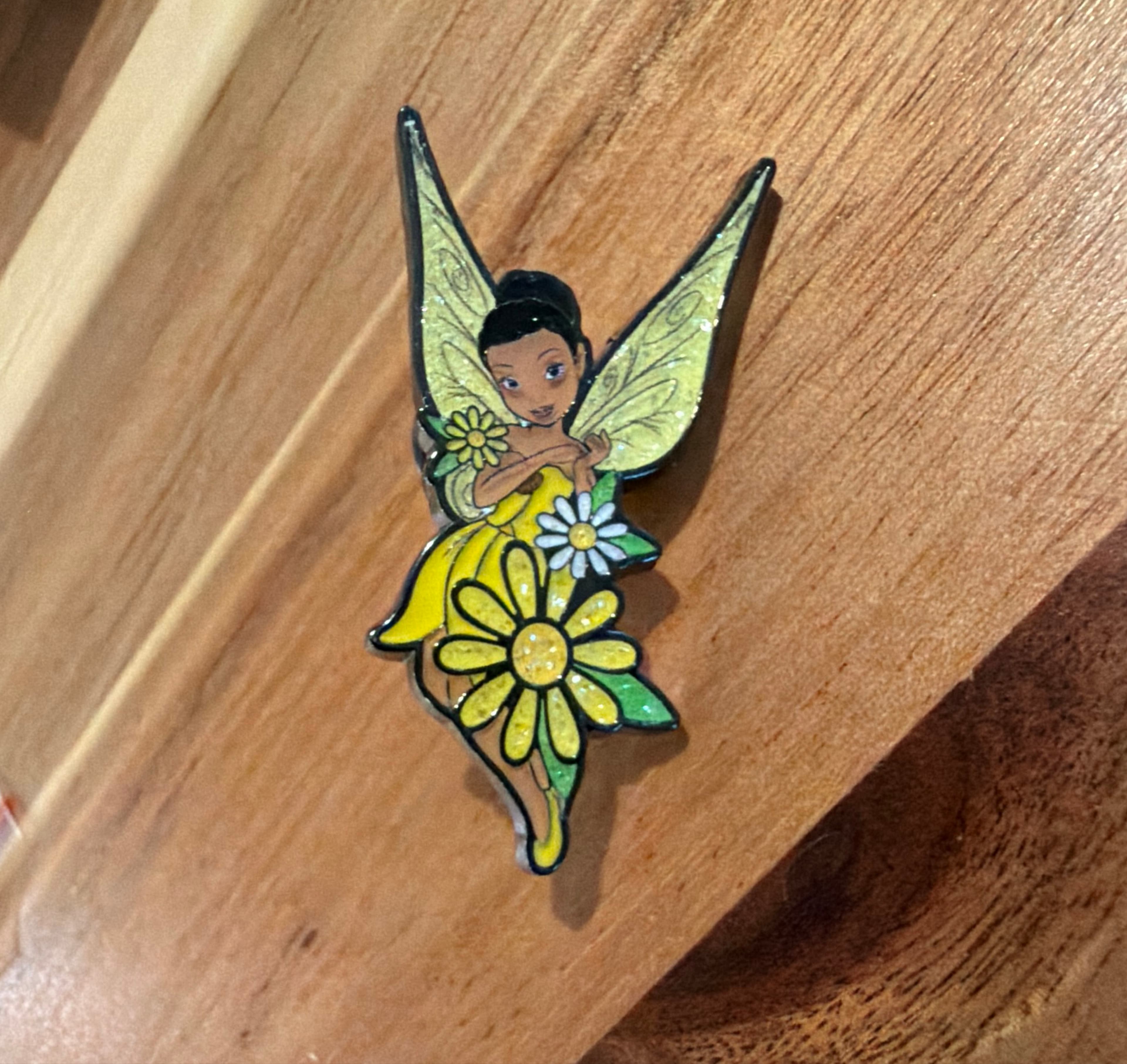 Magical Mystery Pins Collection Series 19