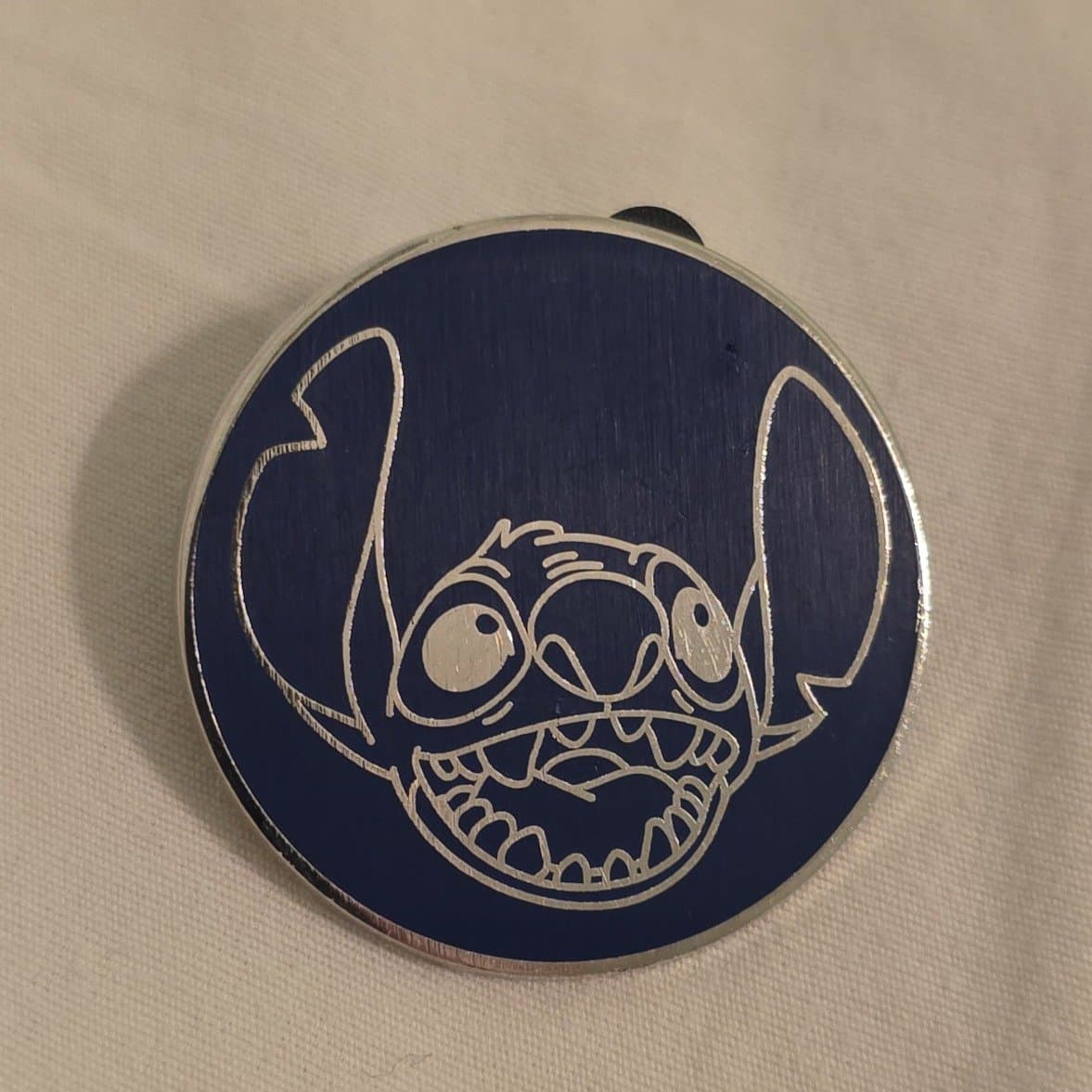 Stitch - Blue Circle Happy Face Booster Pin