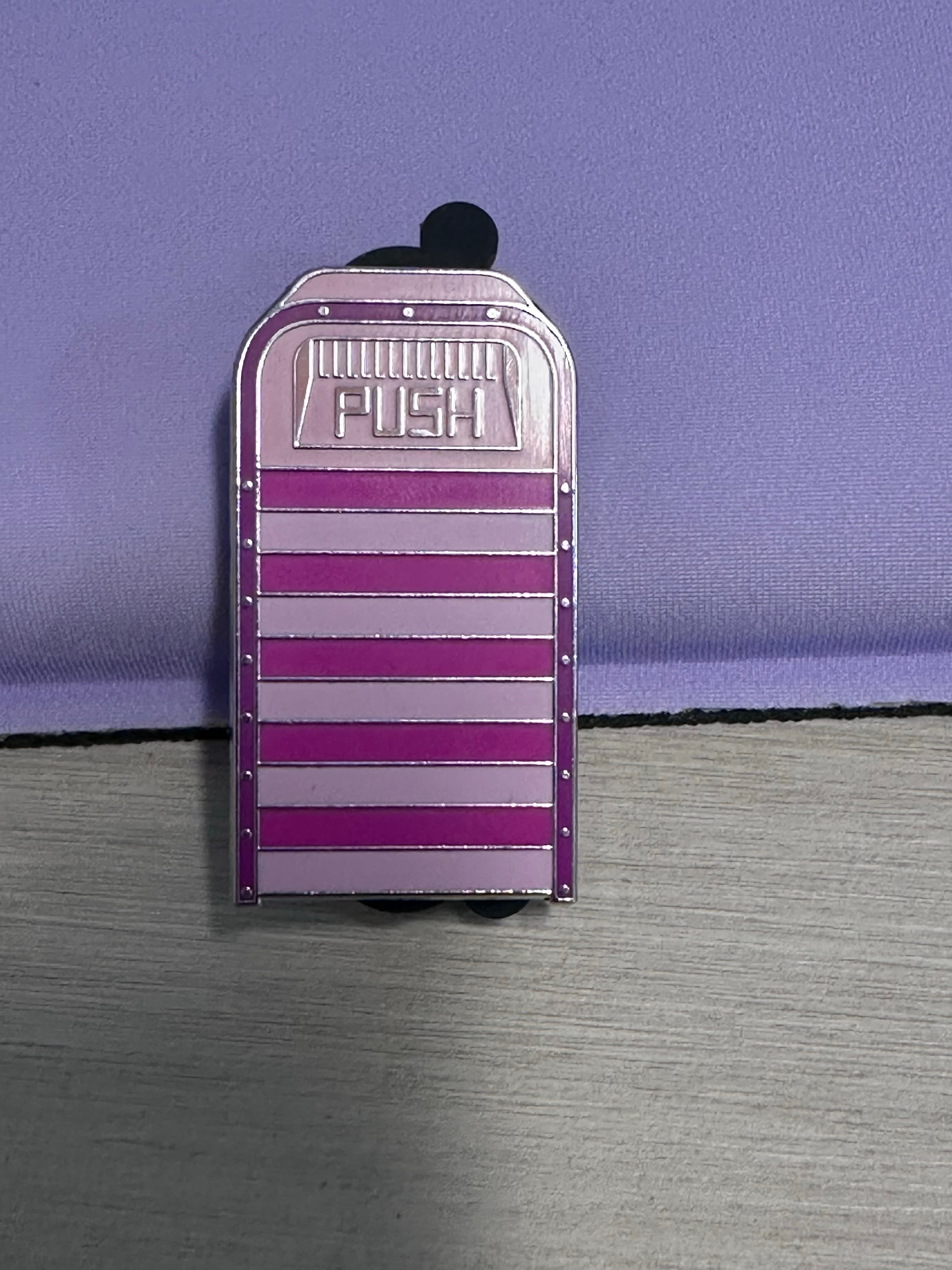 Cheshire Cat Trash Can - Disney Character Trash Bins Mystery Set front