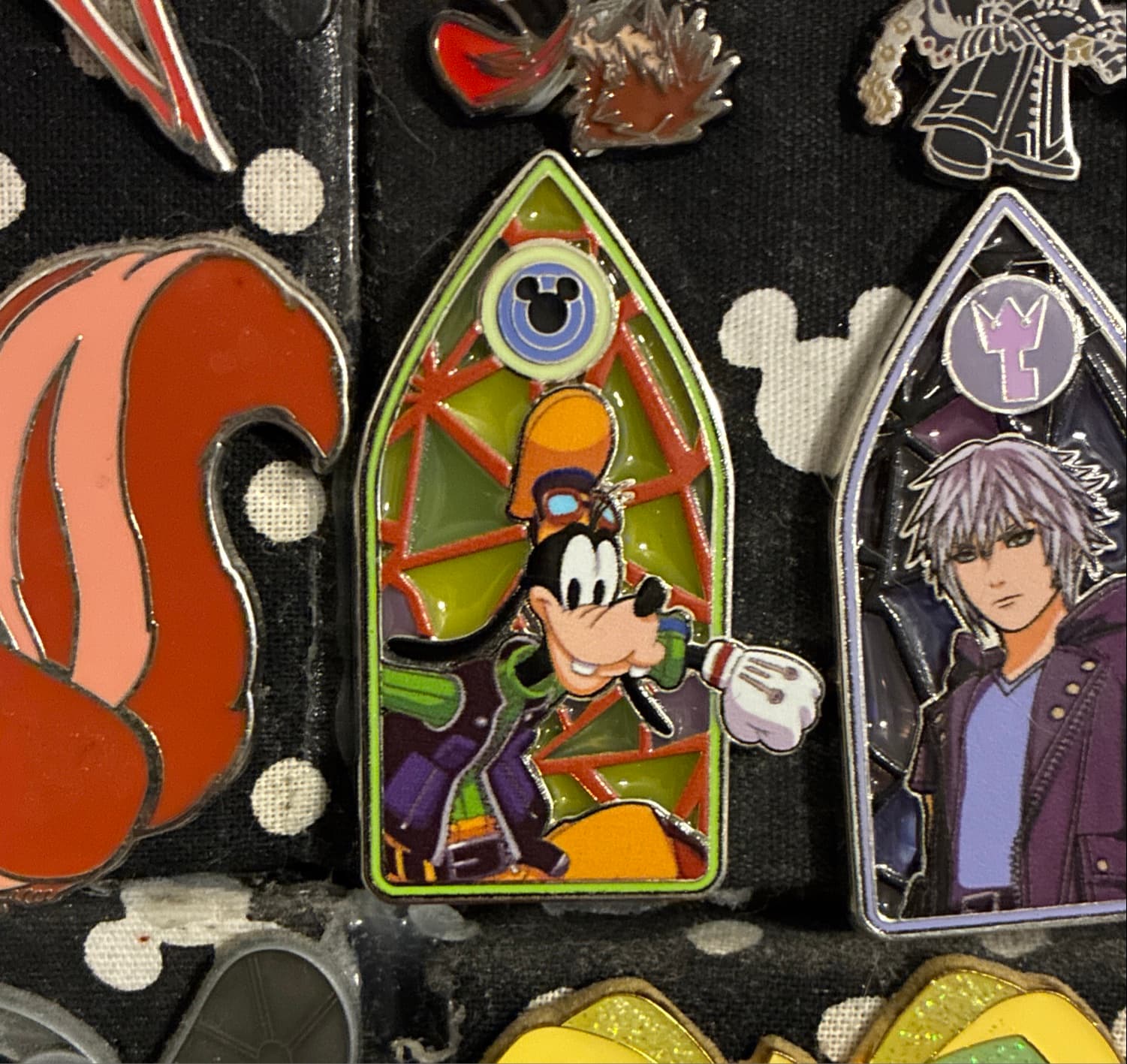 Hot Topic - Kingdom Hearts Stained Glass Blind Box