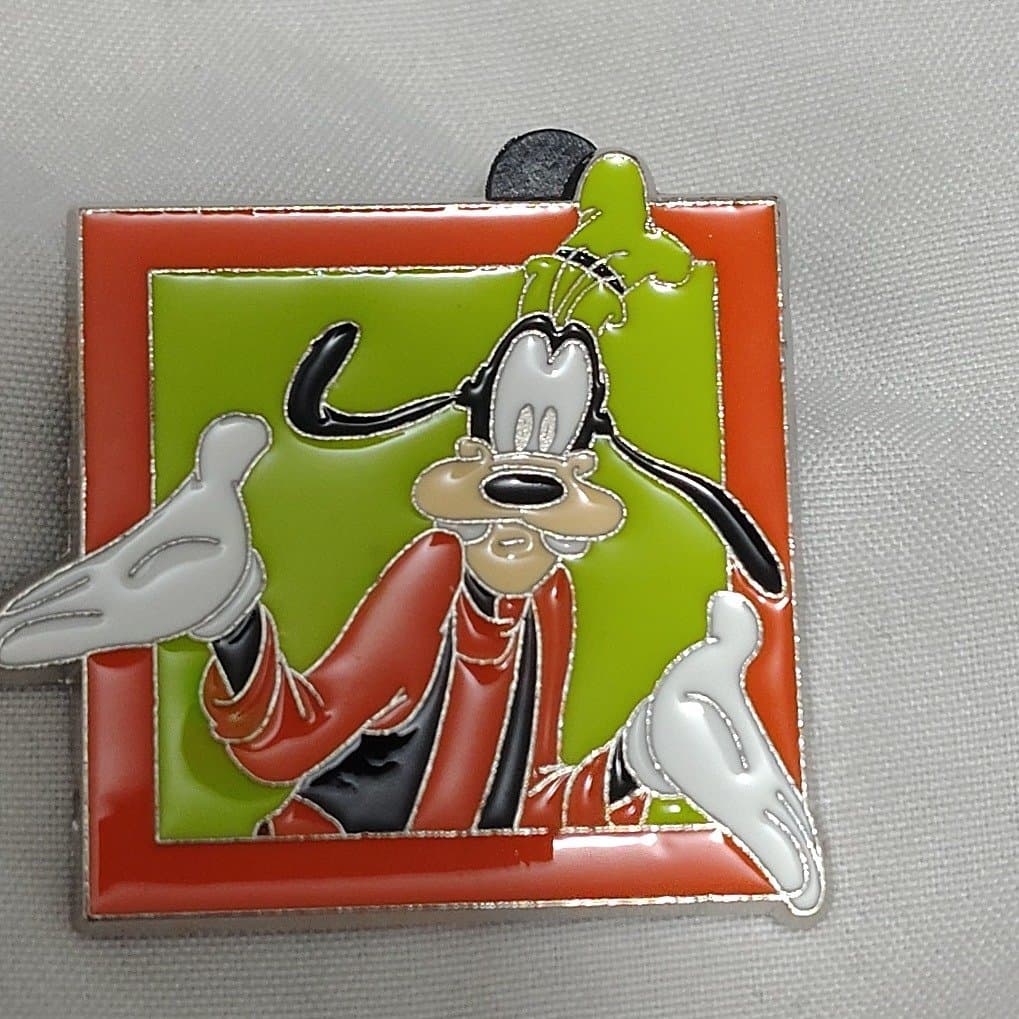 Mickey and Friends 5 Pin Set
