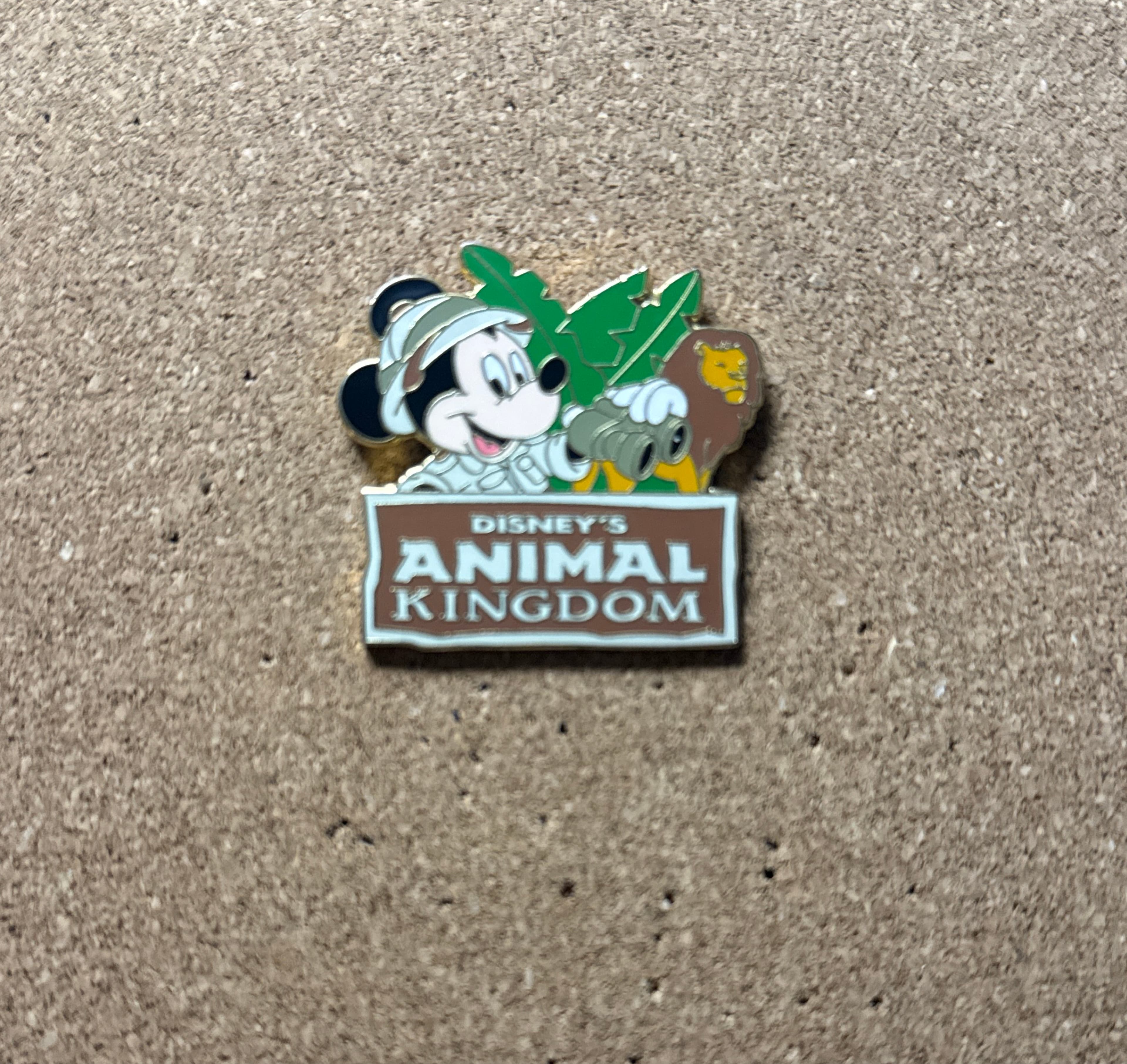 Disney's Animal Kingdom -Safari Mickeyp