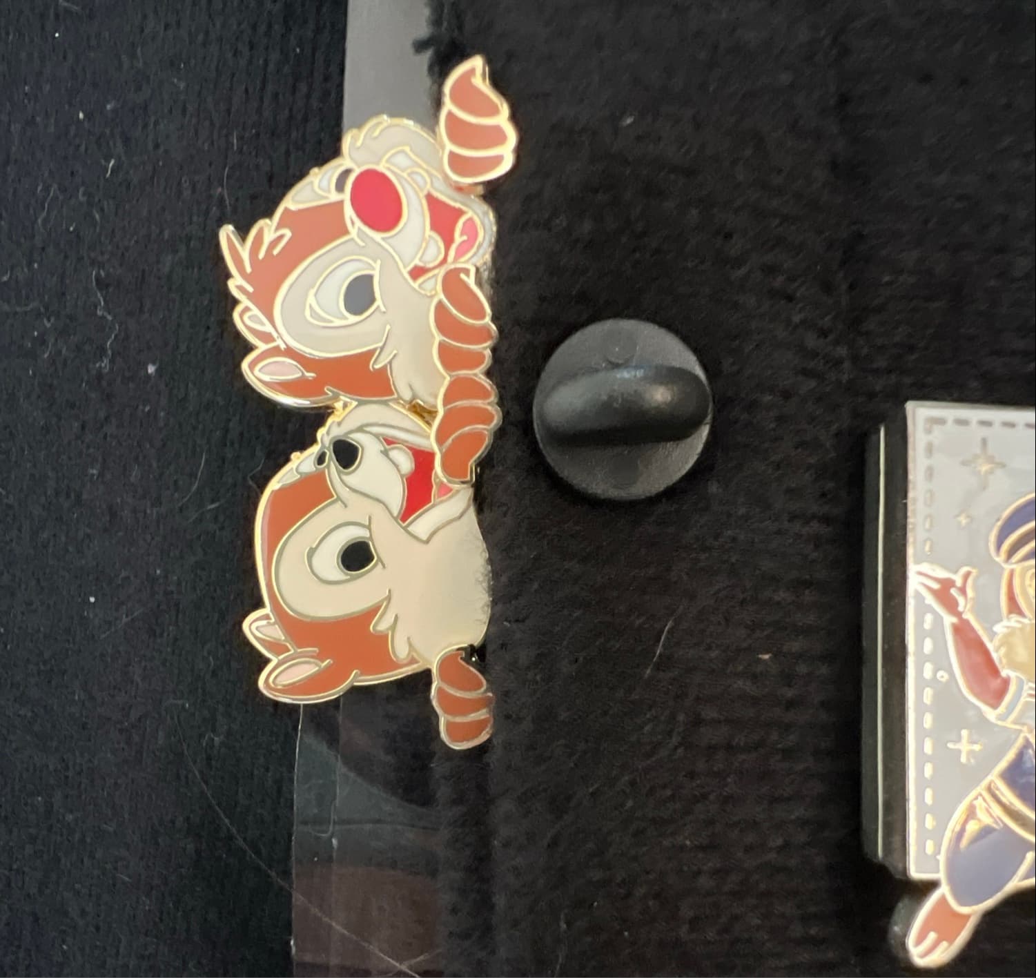 Lanyard Peeker Series