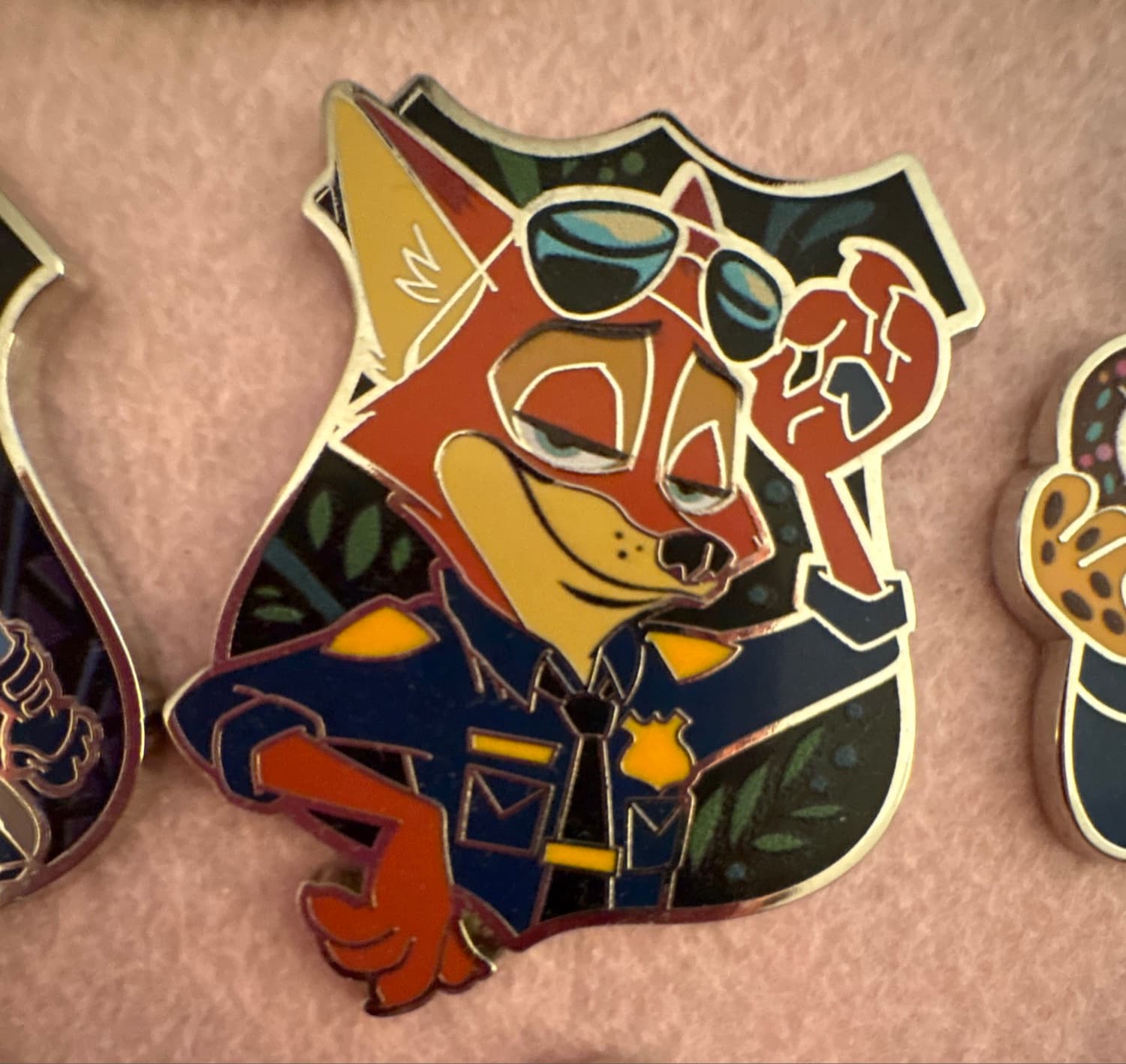Officer Nick Wilde - Zootopia 'The ZPD' Mystery Pin Set front
