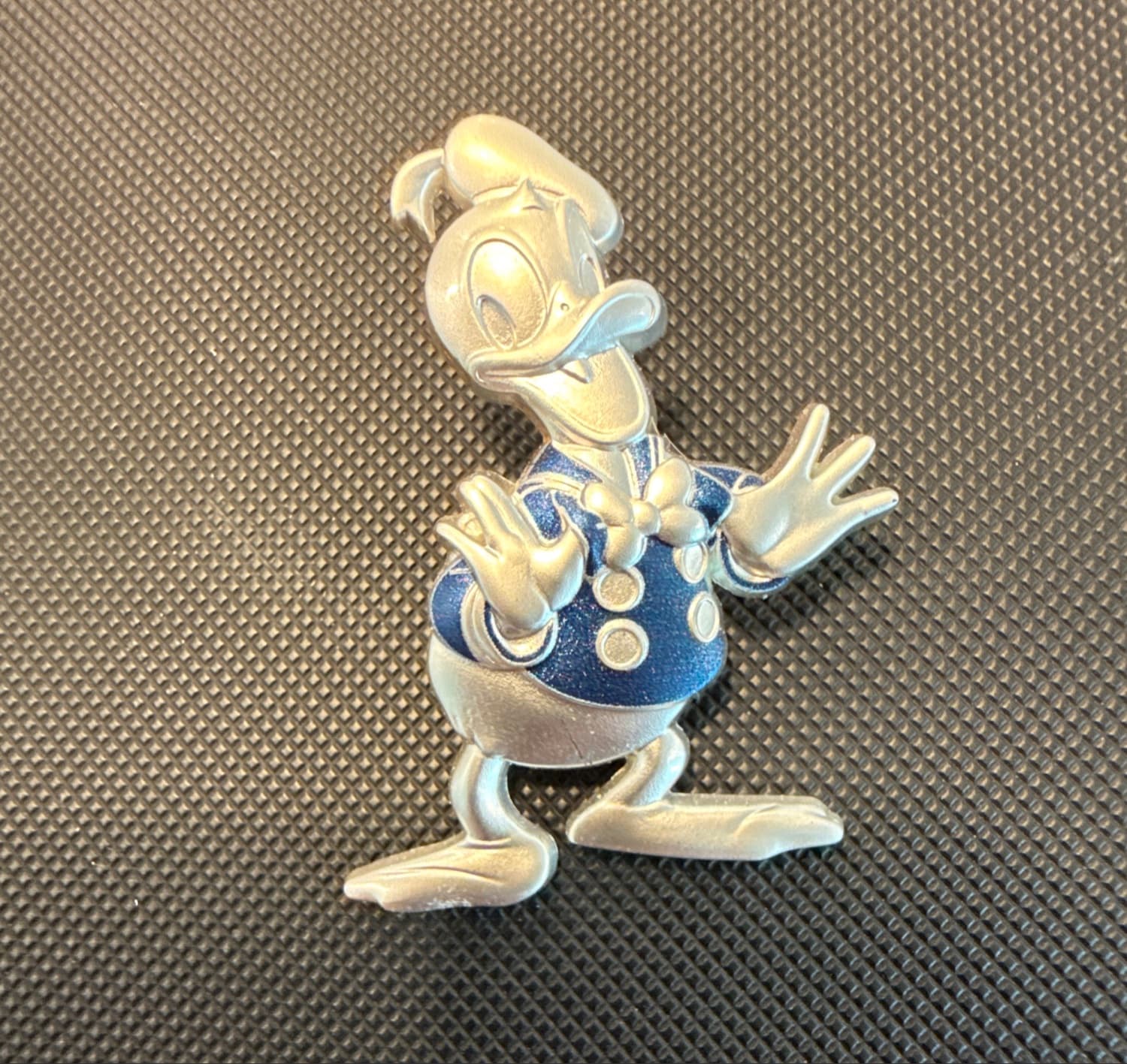 Donald Duck front