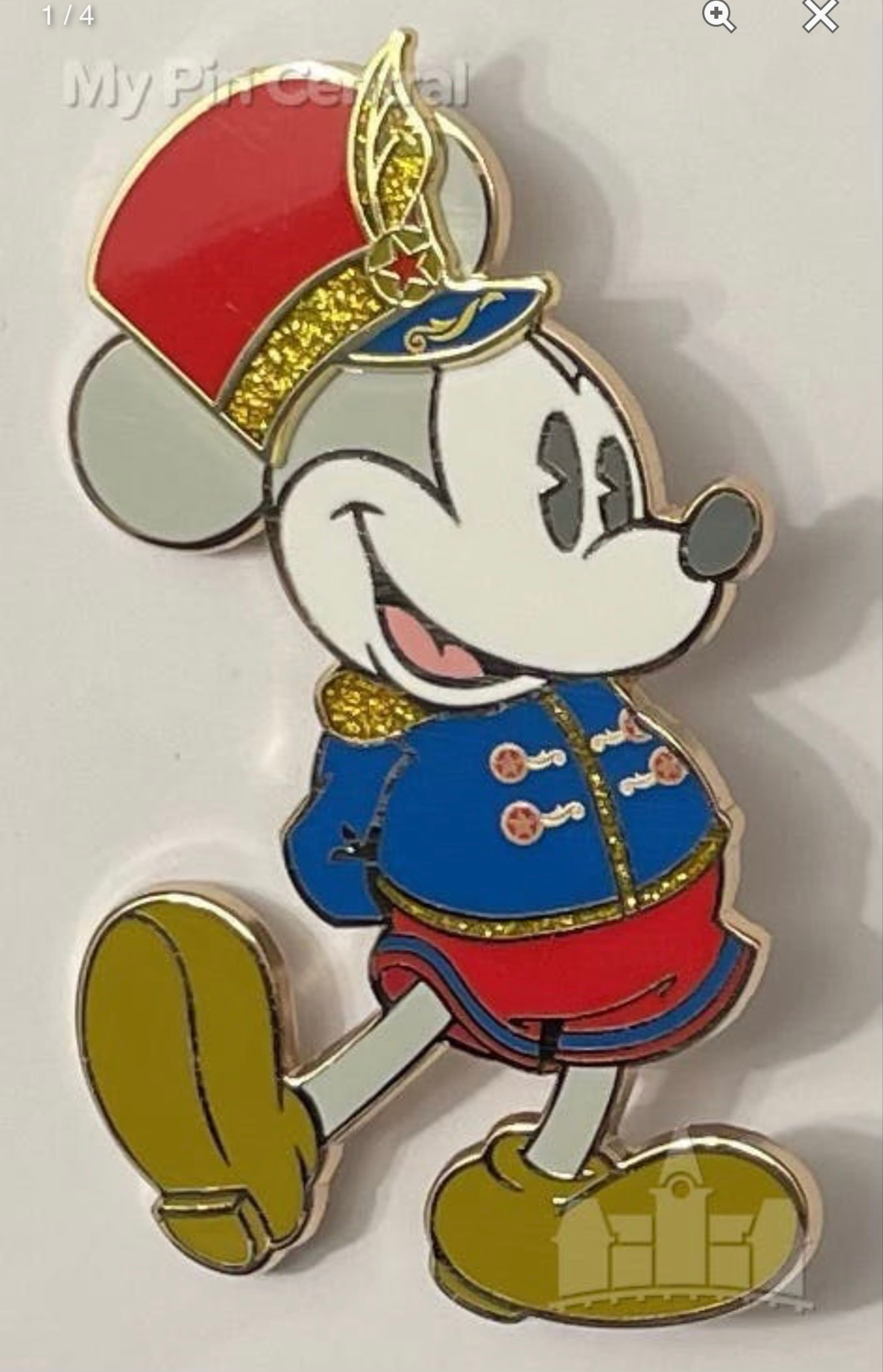 Mickey Mouse - Dumbo the Flying Elephant front