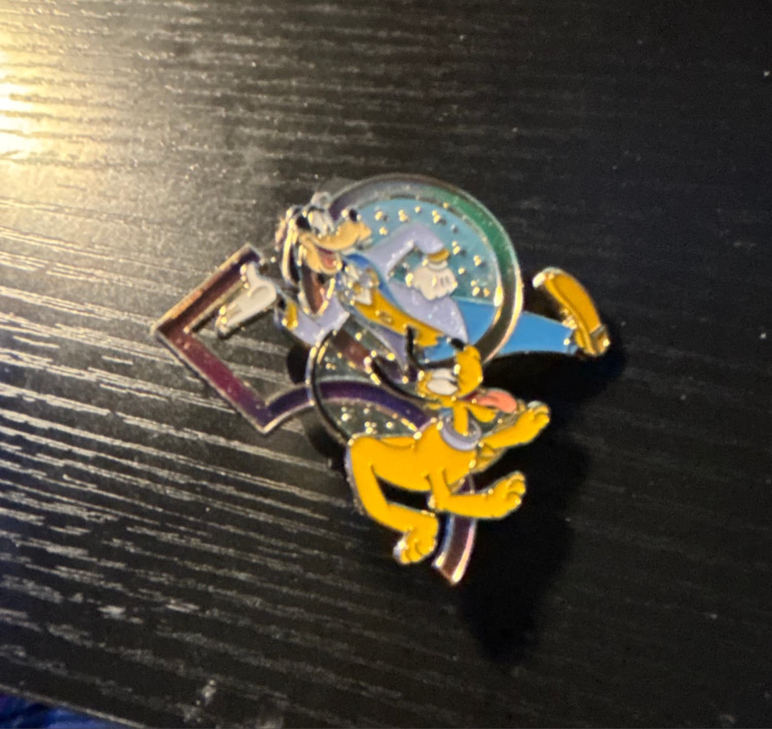 Goofy and Pluto Walt Disney World 50th Anniversary Pin front