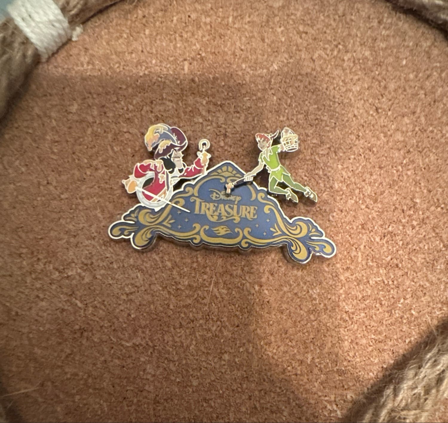 Disney Treasure Cruise Line Peter Pan & Captain Hook Stern Pin front