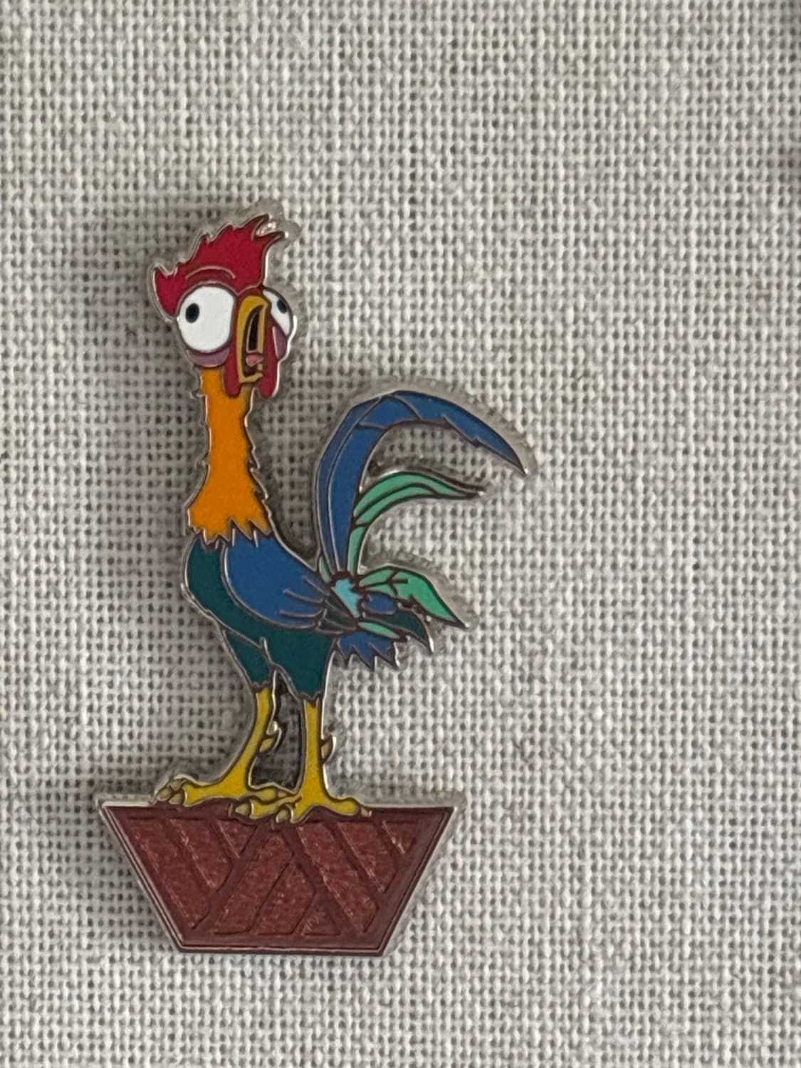 Moana - Hei Hei on Platform 2 pack with pua front