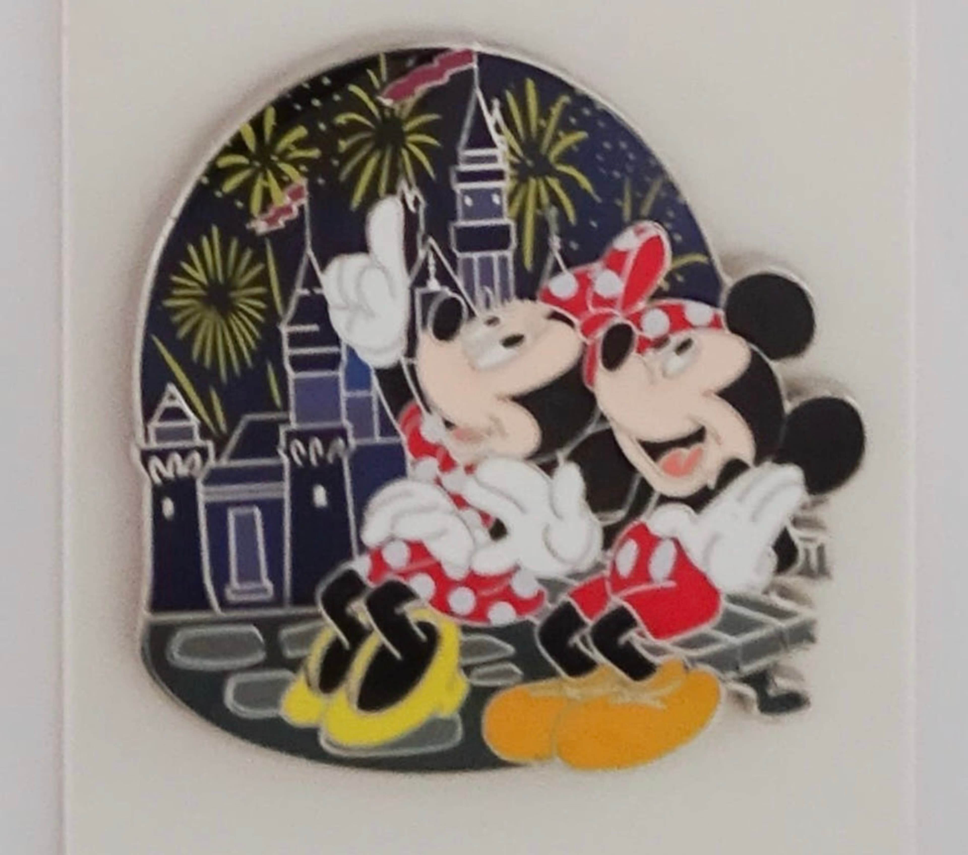Mickey & Minnie Mouse Fireworks Pin