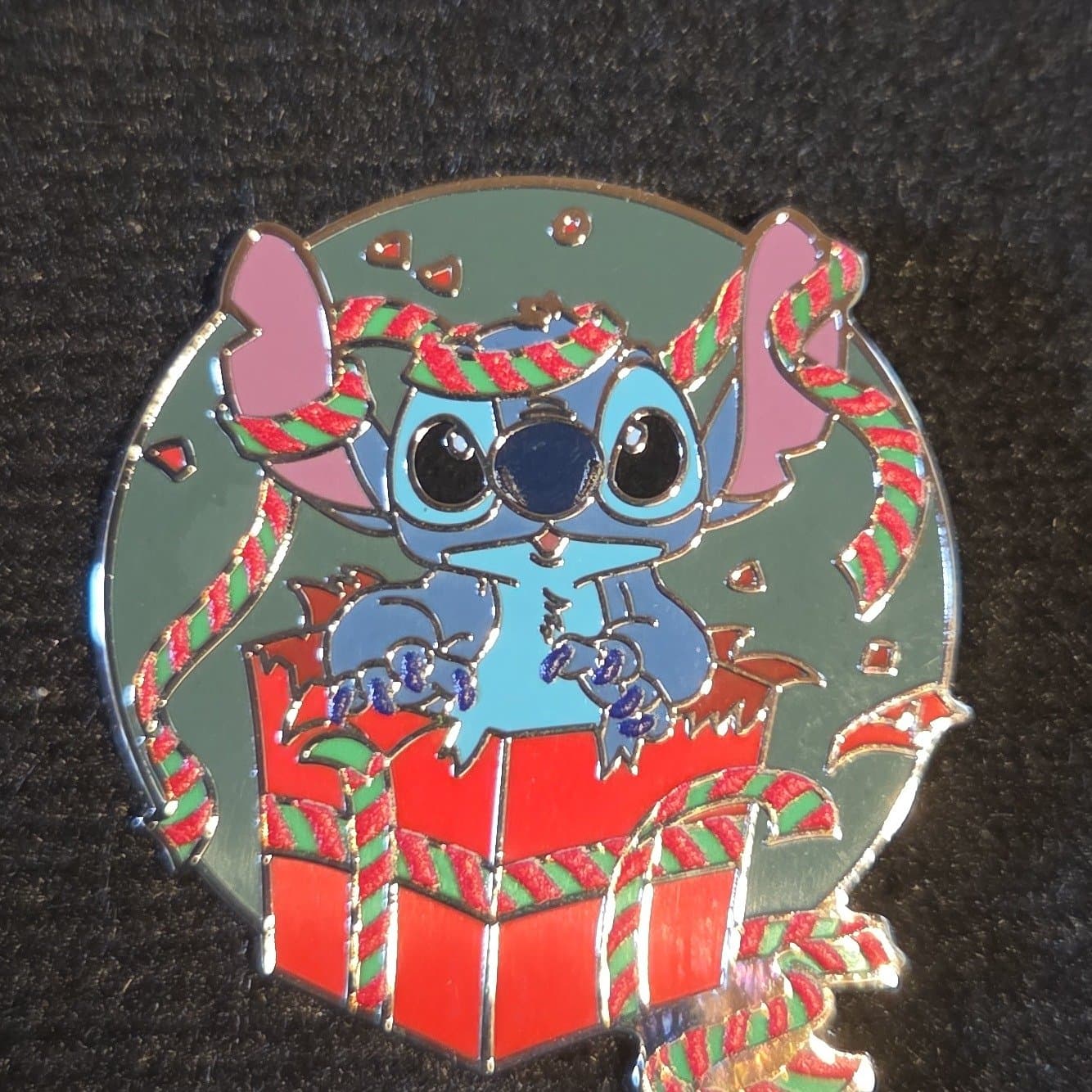 Stitch in Present front