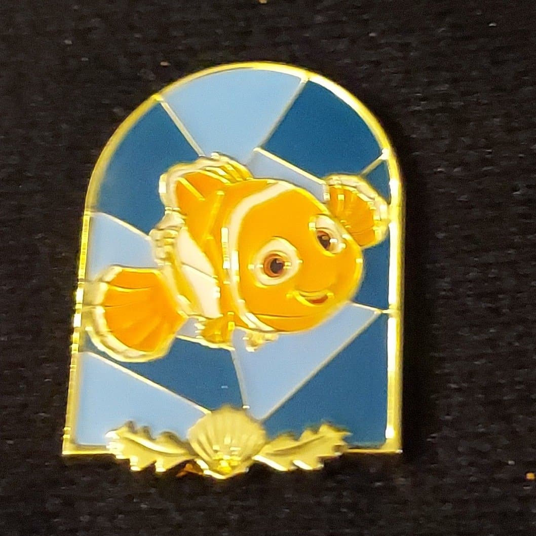 Disney Pixar Nemo Stained Series Pin front