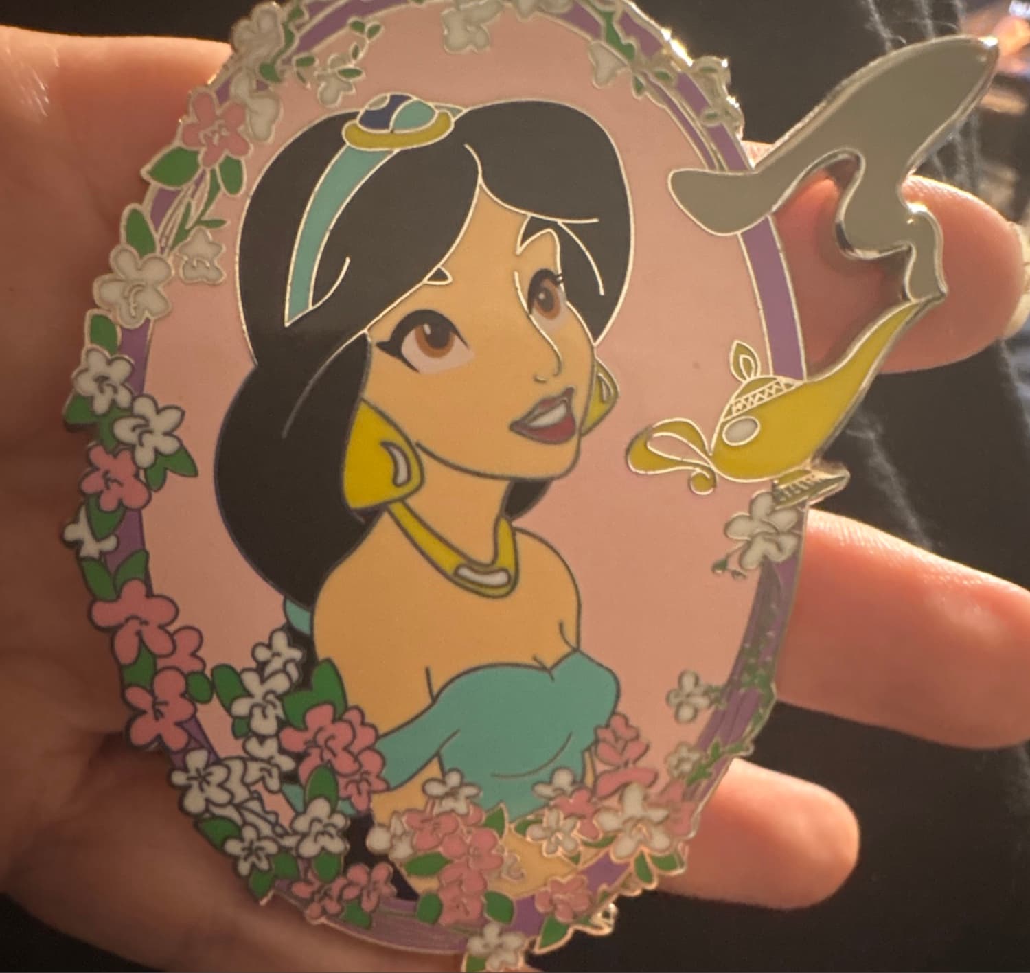 Jasmine lamp fantasy pin