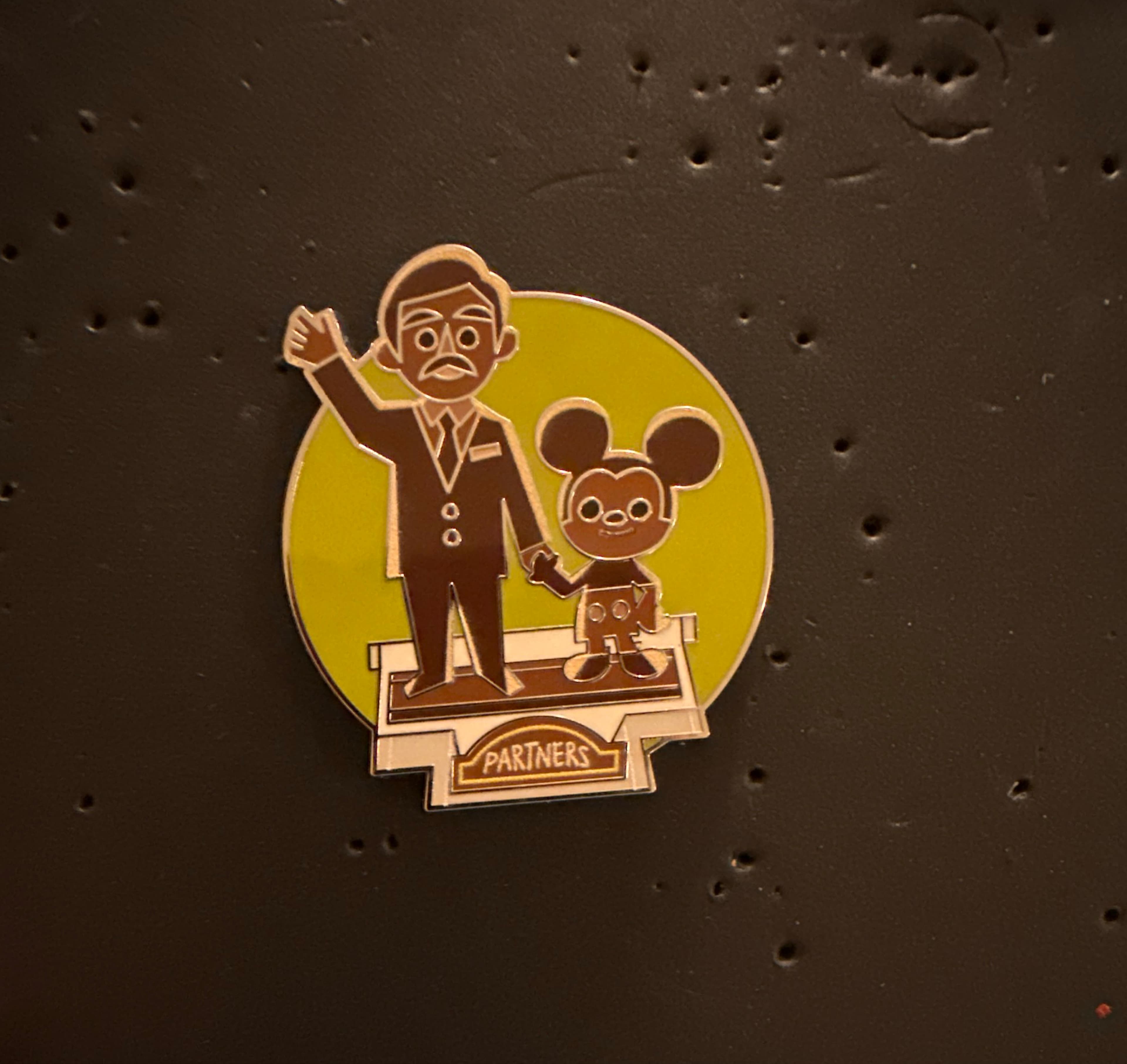 Partners Statue - Walt Disney & Mickey Mouse - Joey Chou front