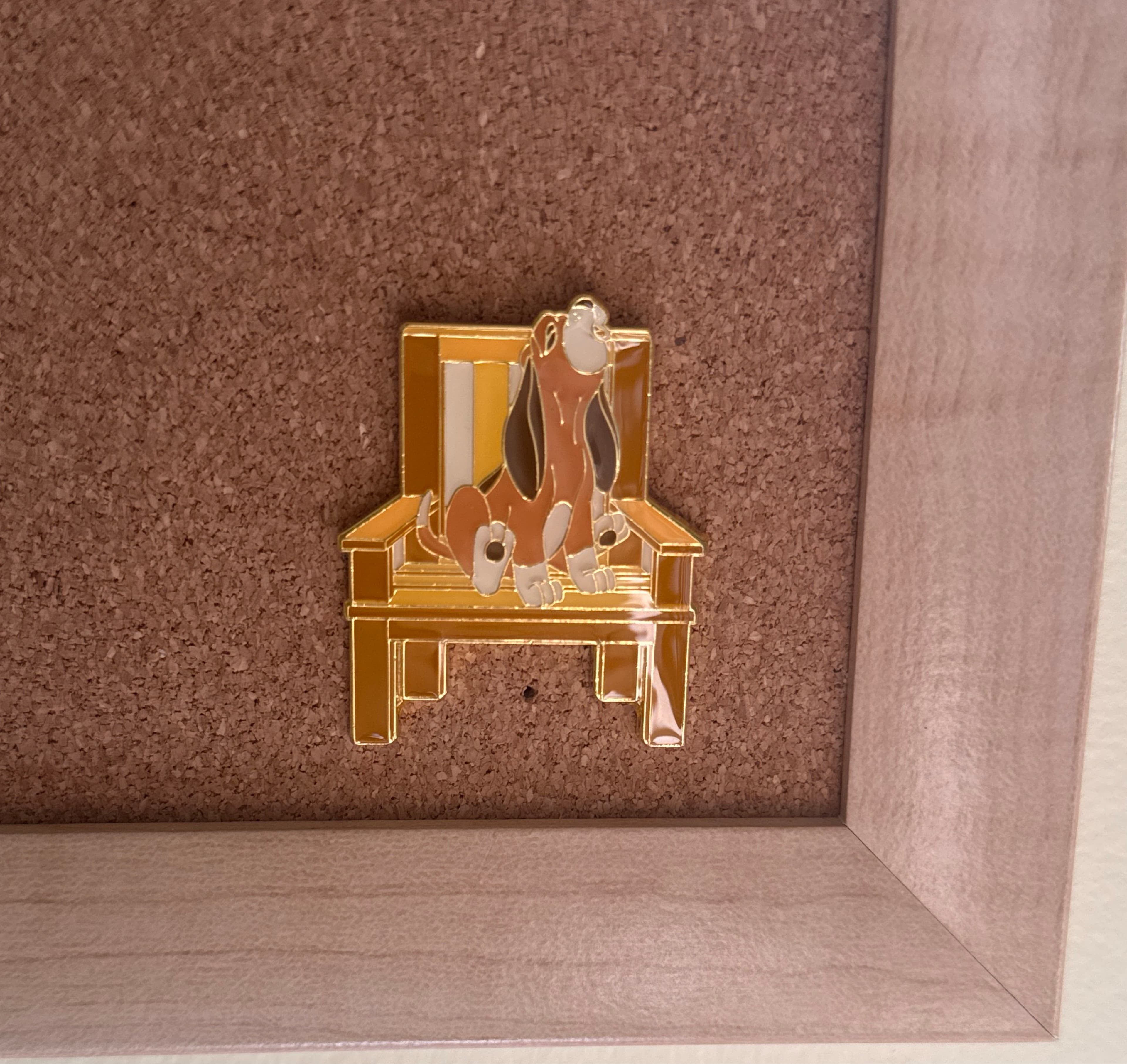 BoxLunch - Lounging Pets