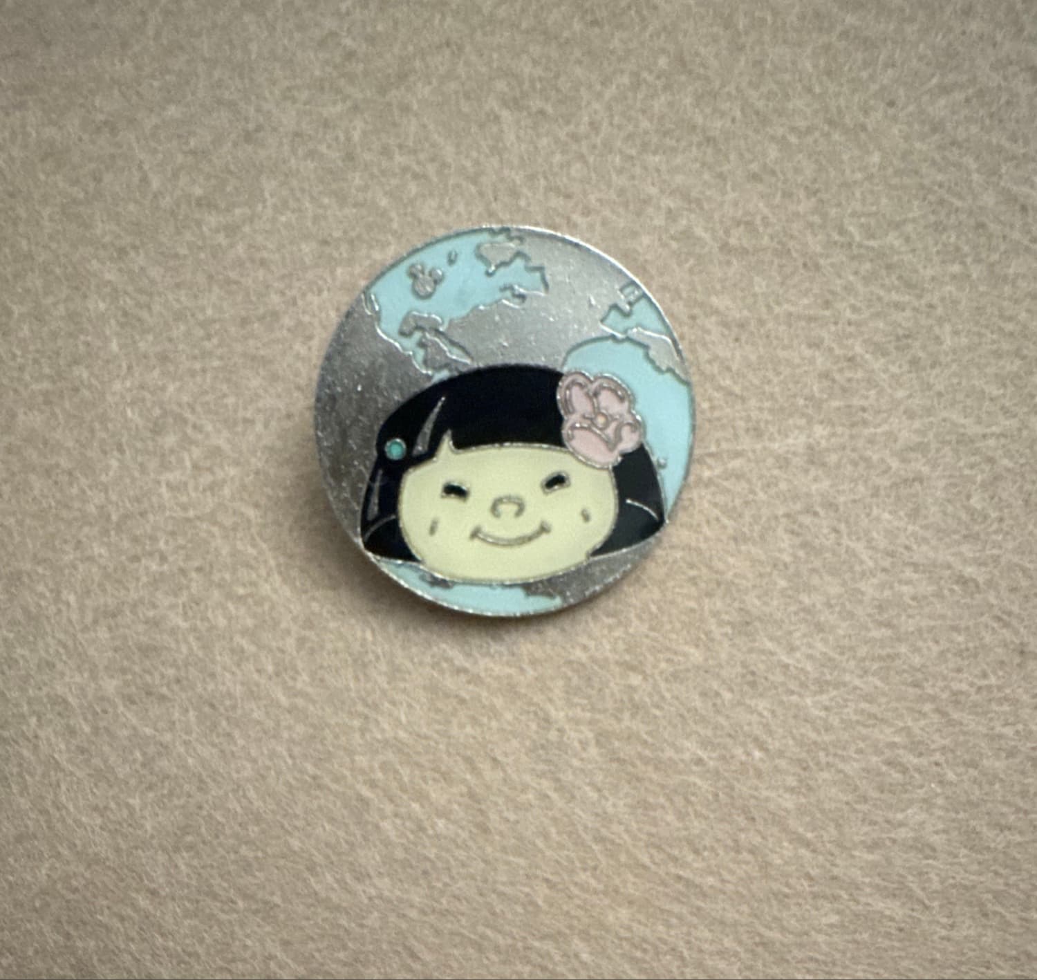 It's A Small World (Asia) - Hidden Mickey Pin 3 of 6 front