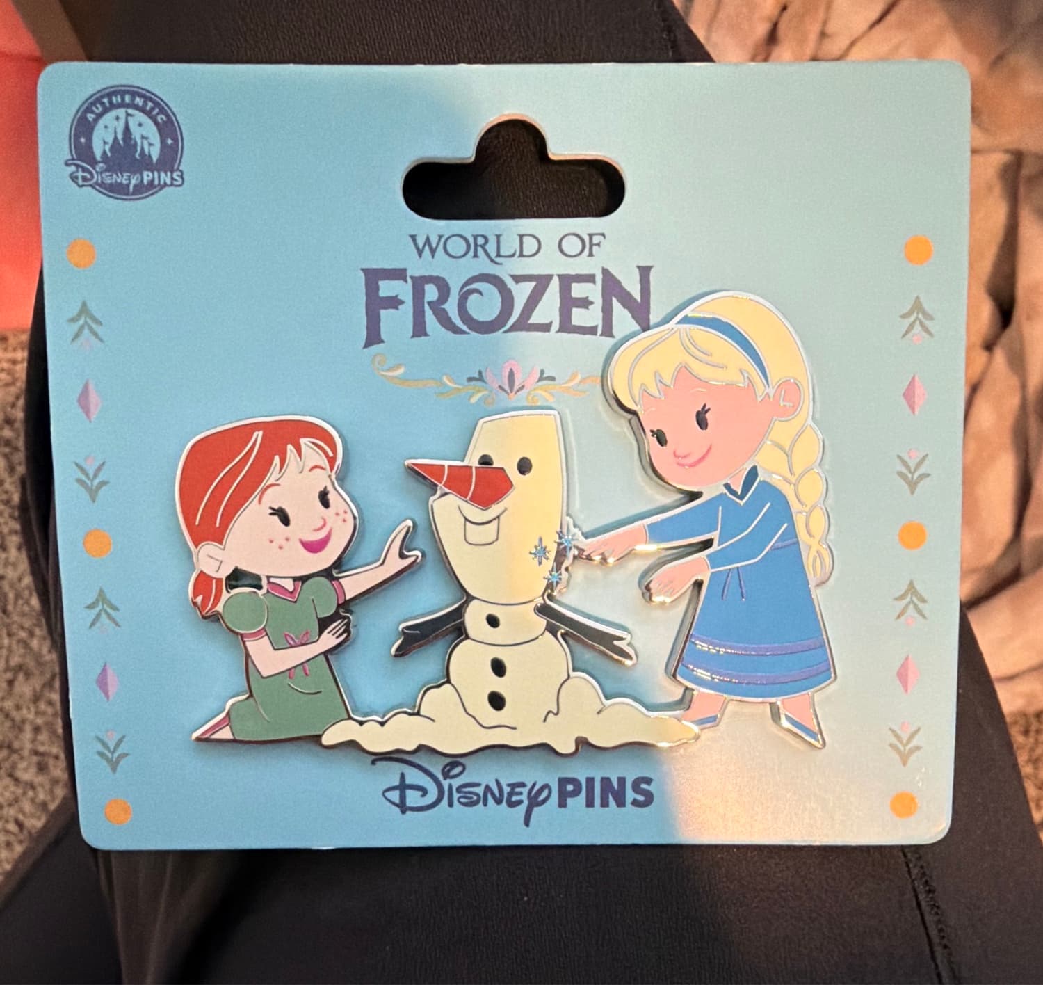 World of Frozen Anna Elsa Olaf Pin