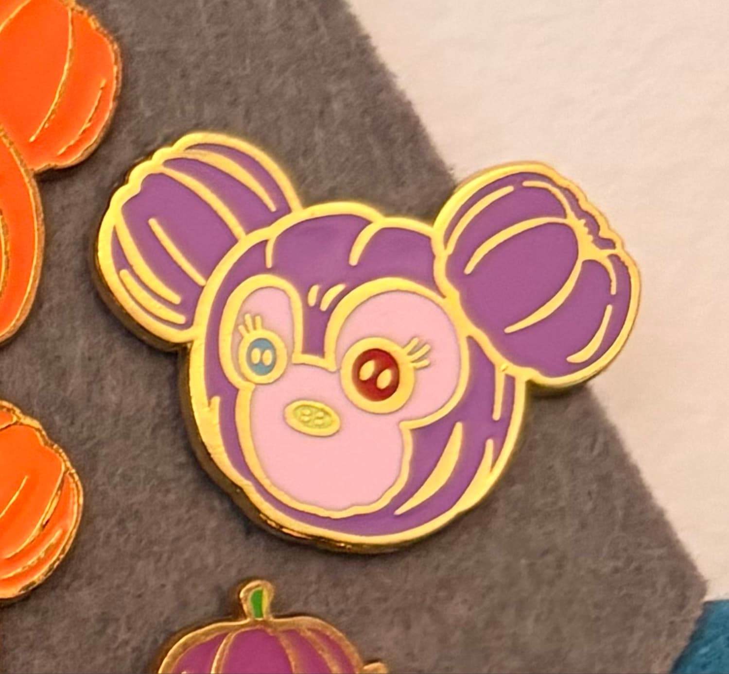 Halloween Time 2018 Mystery Pin Collection - Gelatoni front
