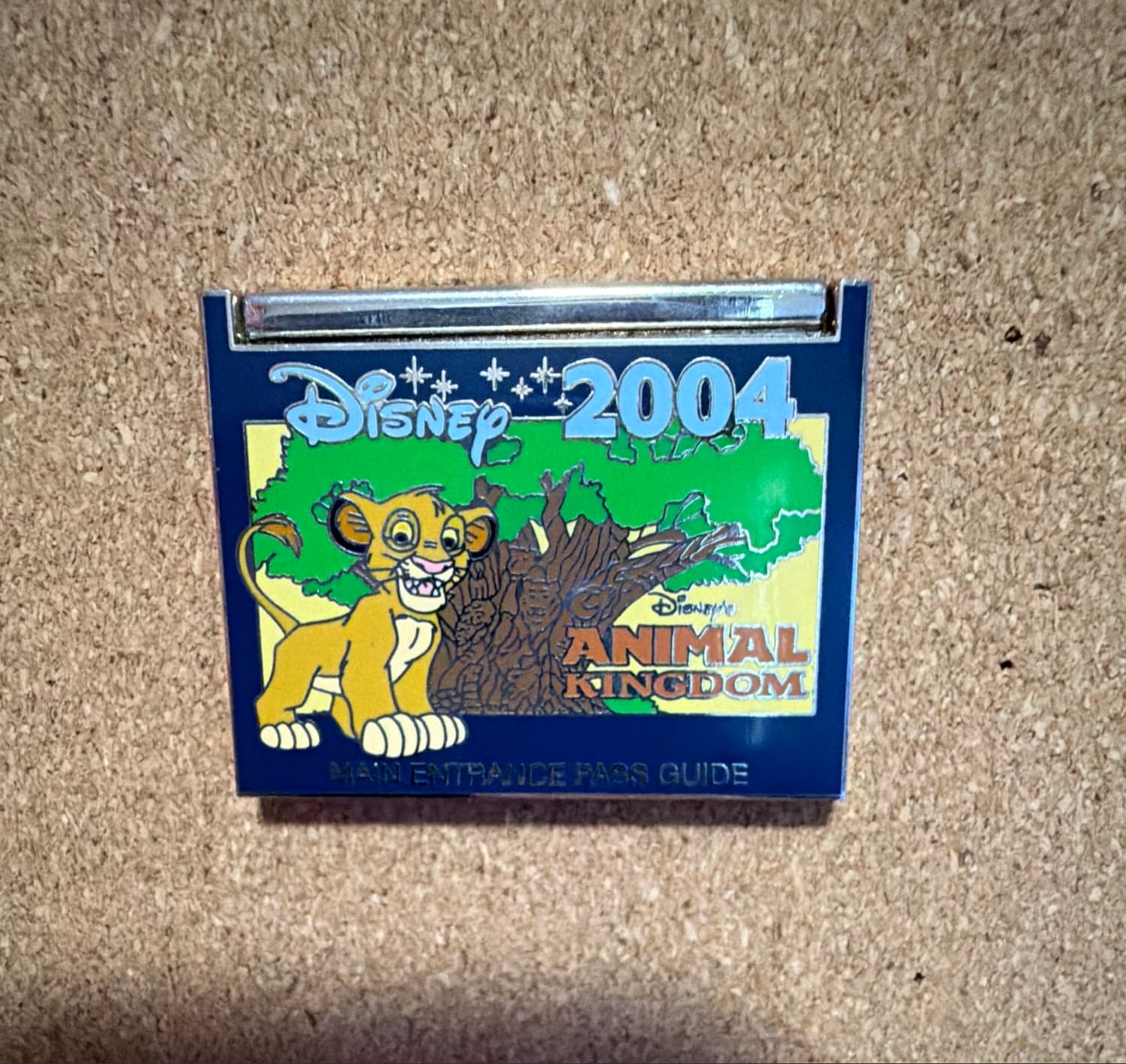Animal Kingdom - Simba Main Entrance Pass Guide Hinged Pin