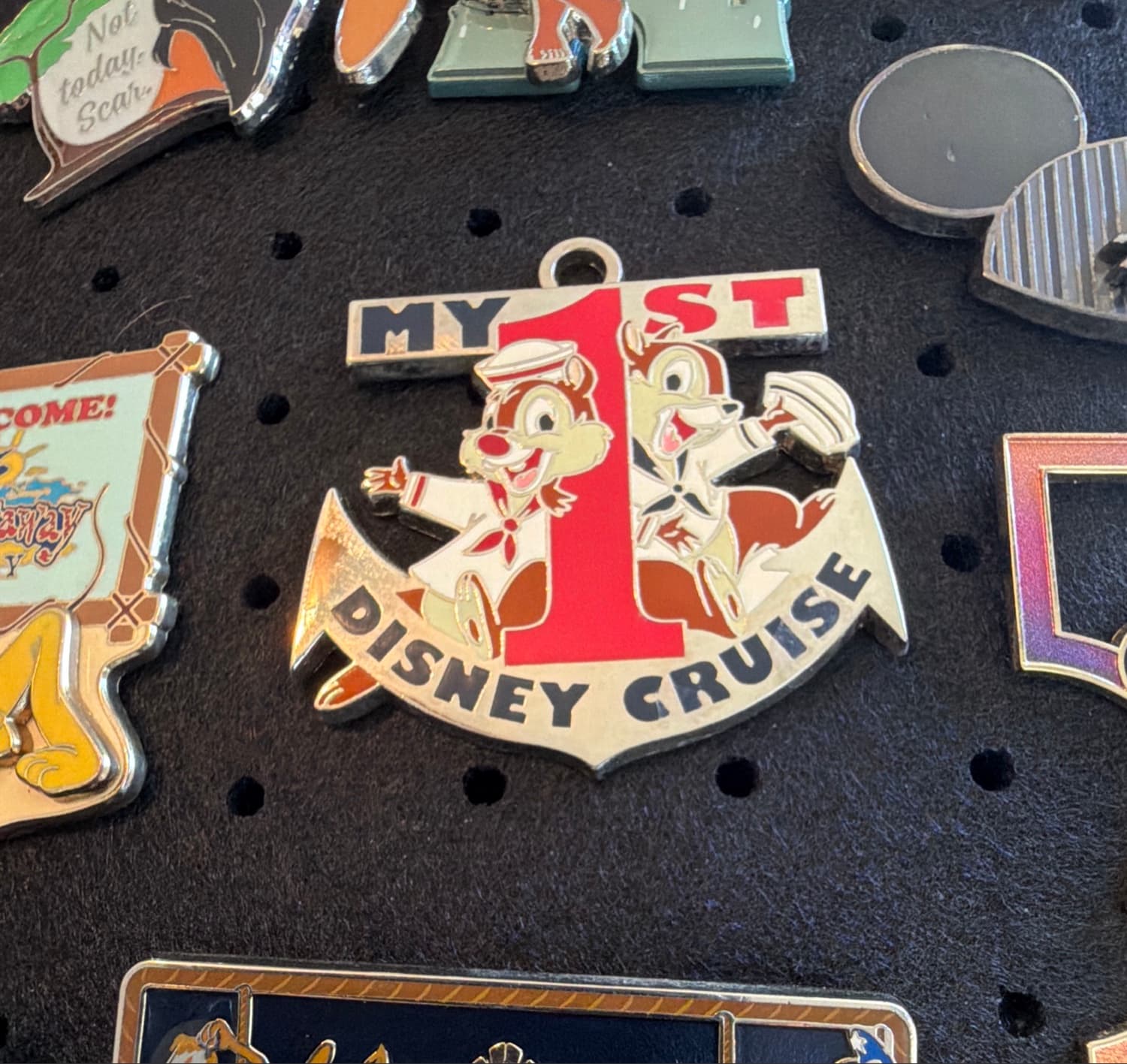 DCL - My 1st Disney Cruise - Chip and Dale