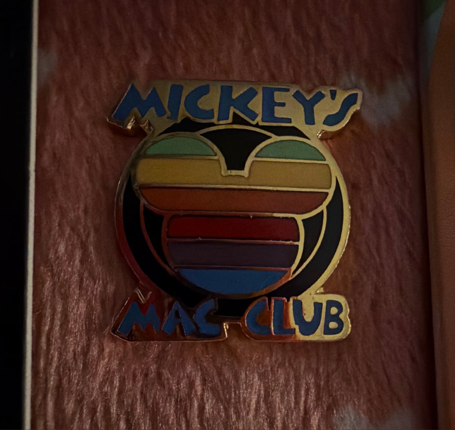 Mickey's Mac Club Pin - Walt Disney Studios & Imagineering Macintosh User Group