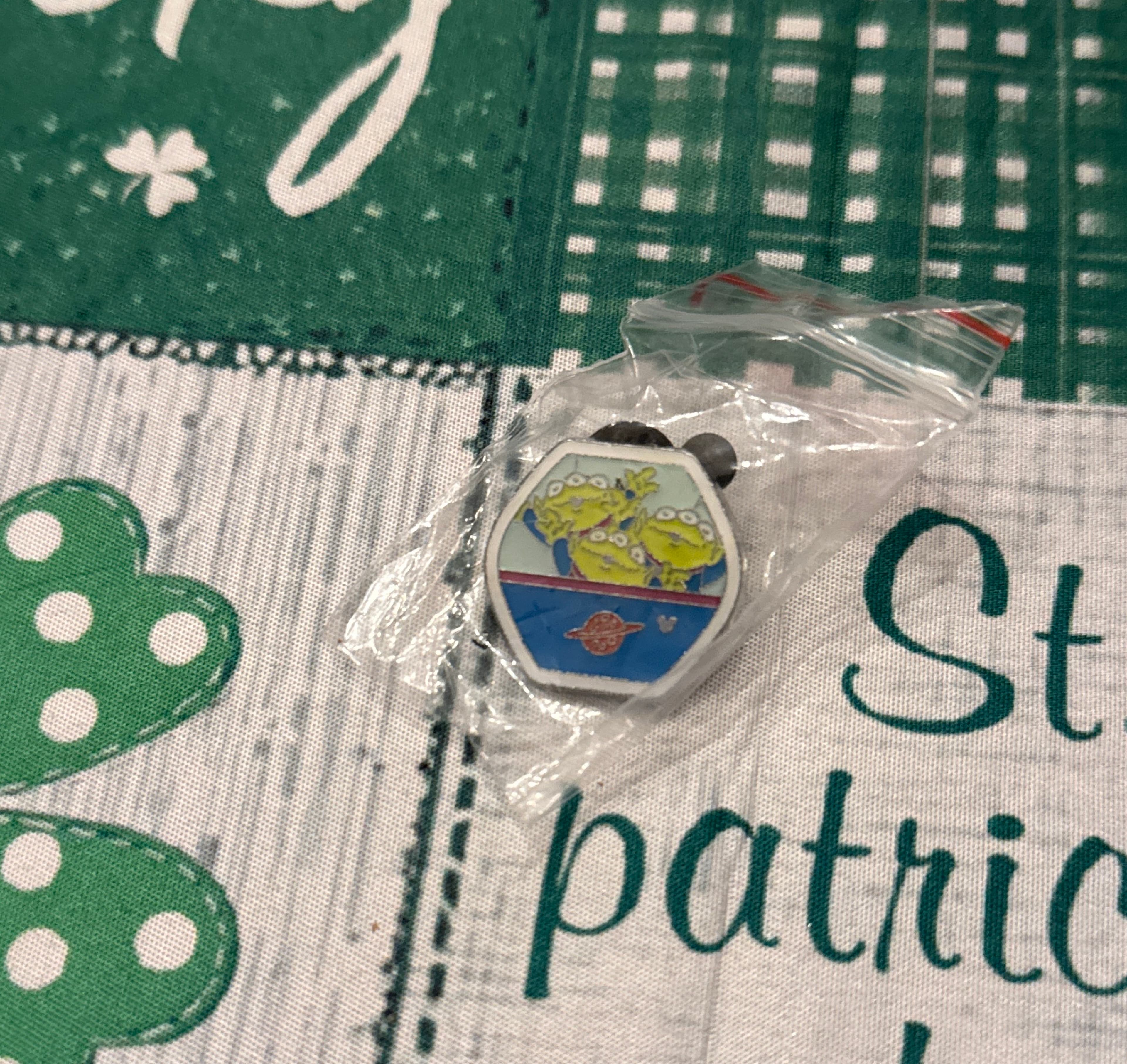 Toy Story Little Green Men Claw Machine Enamel Pin