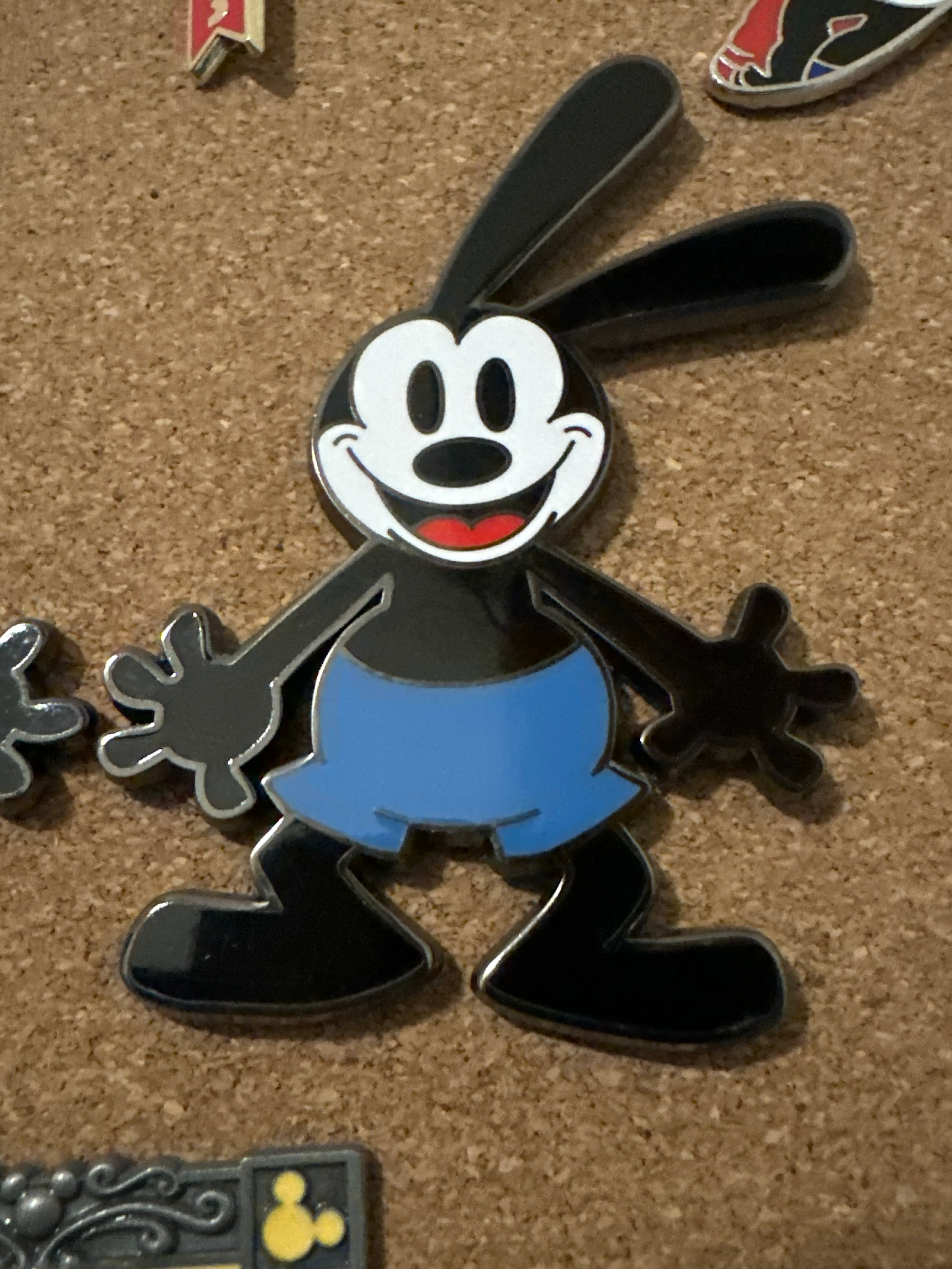 Oswald the Lucky Rabbit Figpin front