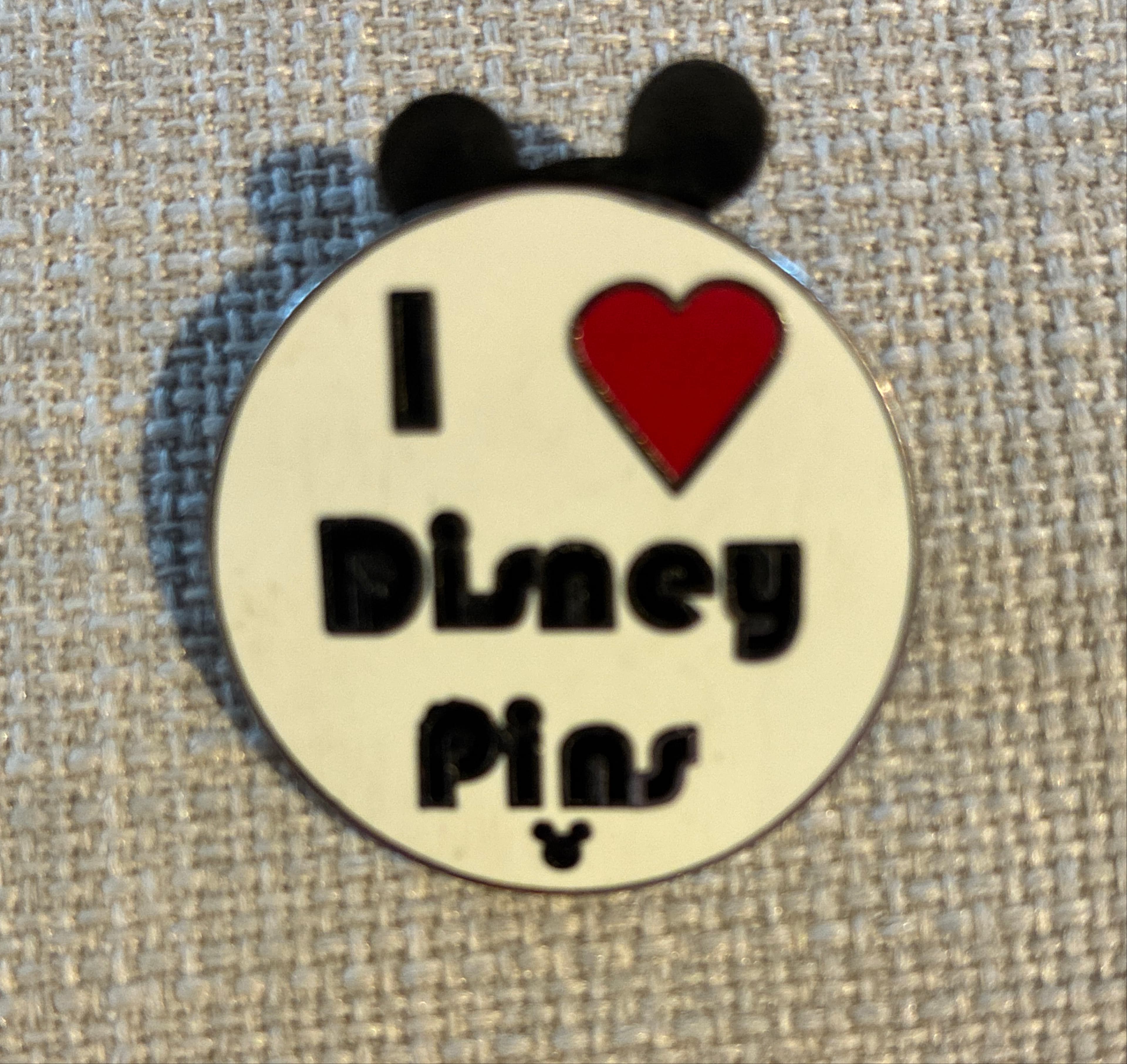 WDW Hidden Mickey Series 2010: Pin Trading Phrases Collection