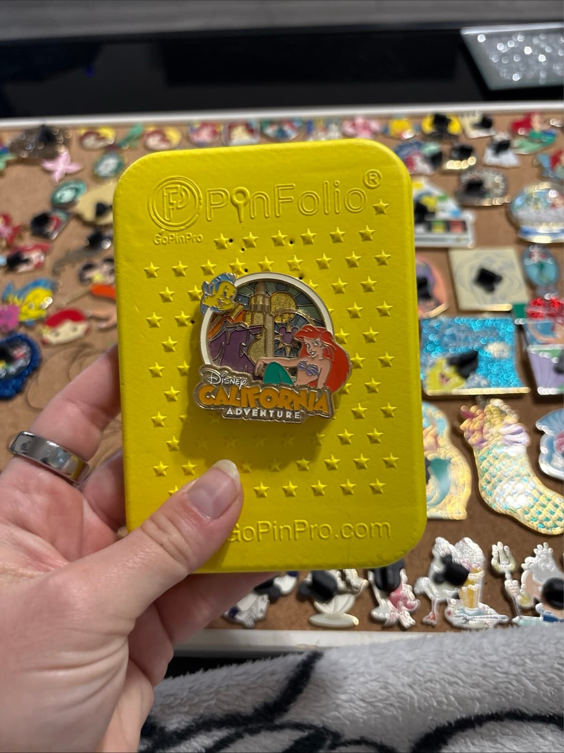 2016 Disney Cast Pin California Adventure Ariel Flounder