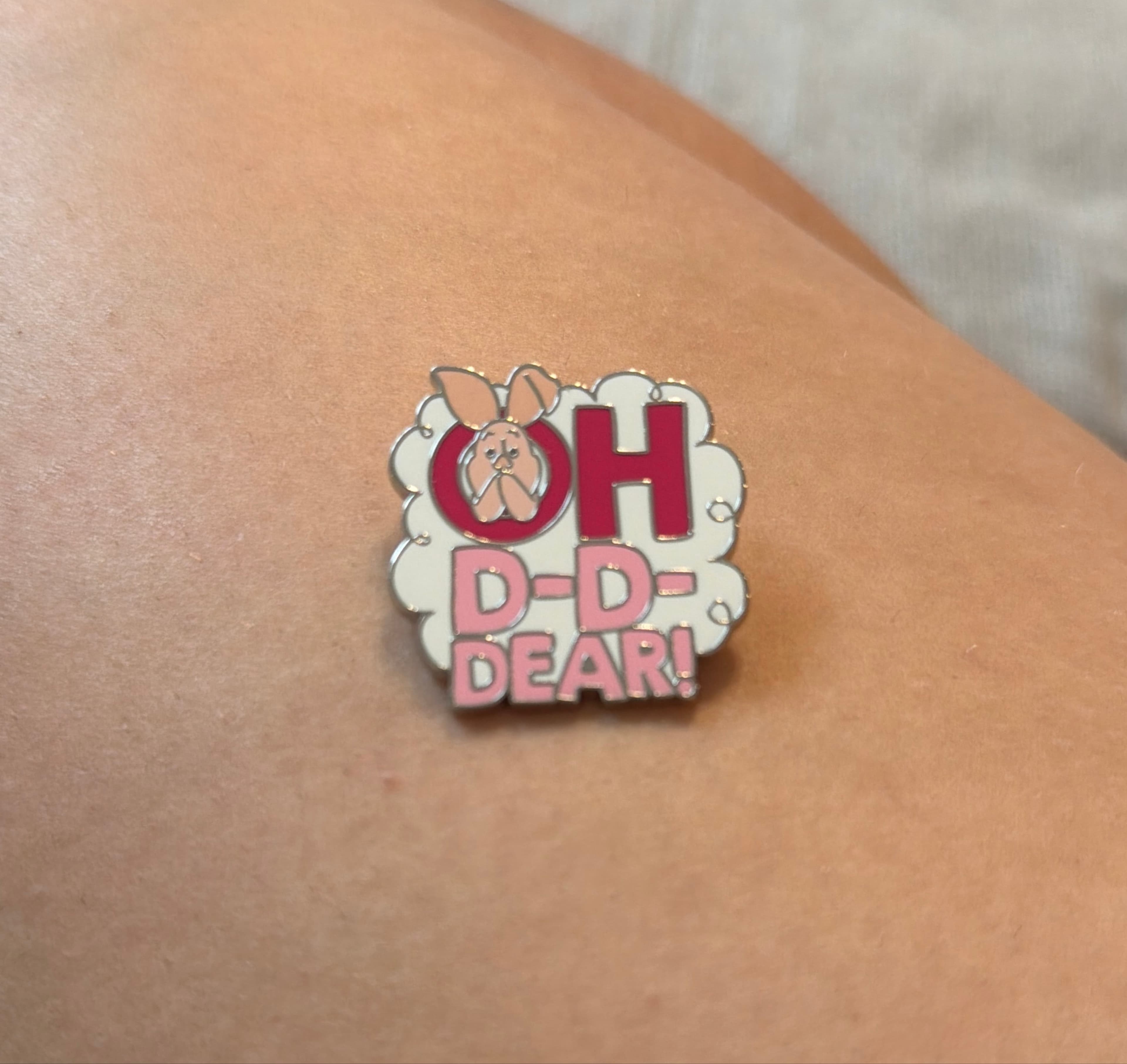 Winnie the Pooh Mystery Pin Set