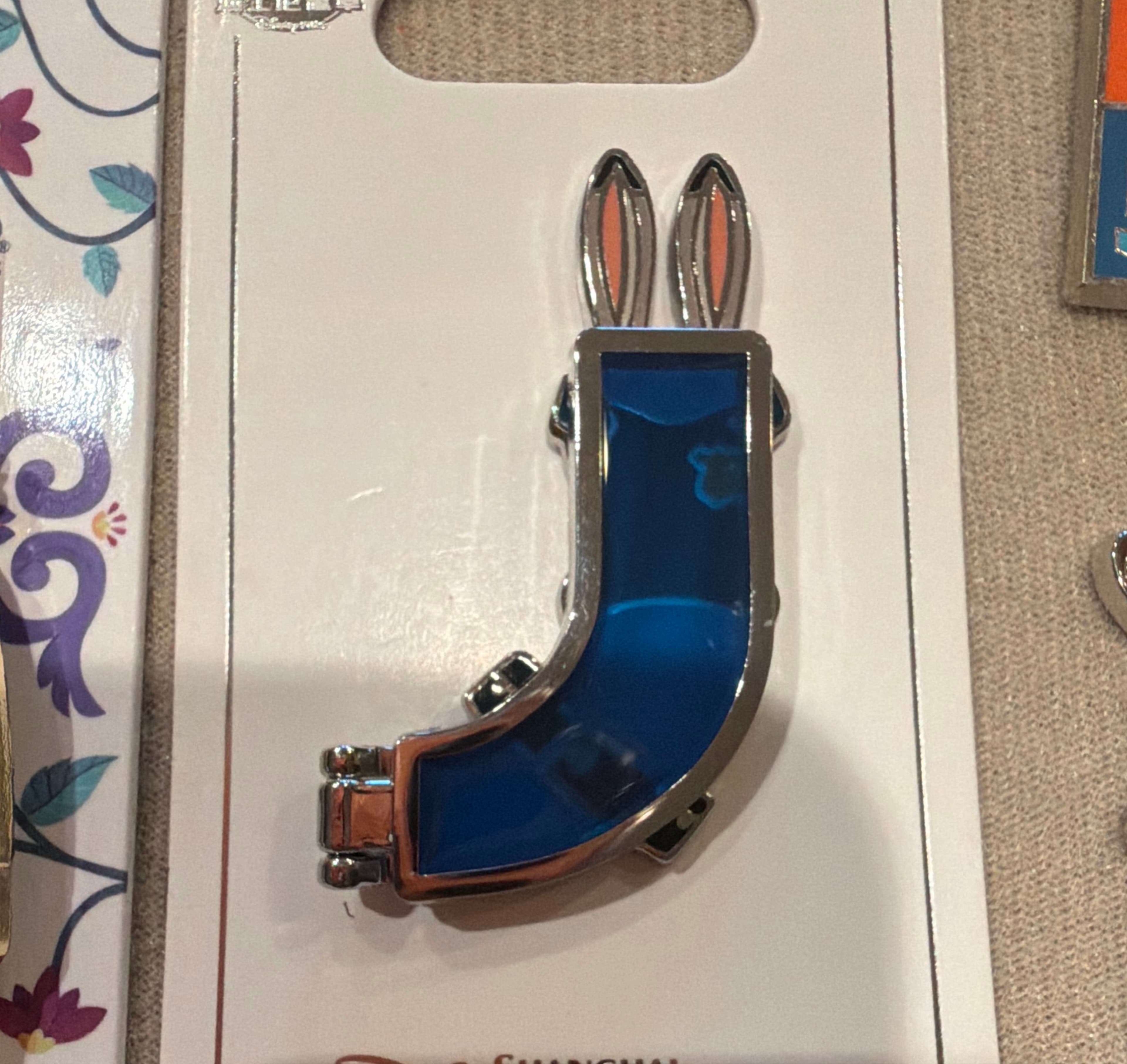 Shanghai Disneyland Park Zootopia Pin - J (Judy Hopps)