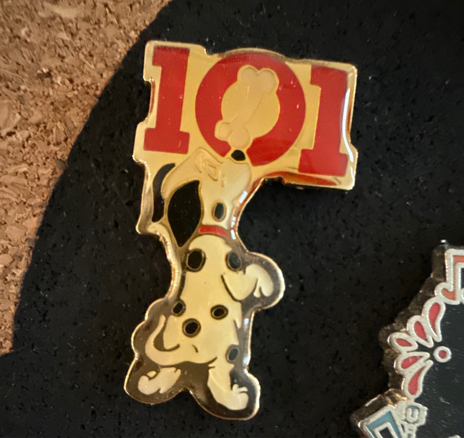 Family Collection - Puppies with 101 Dalmatians sign front