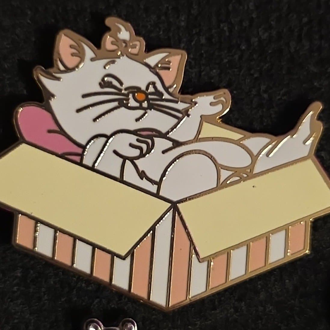 Marie Lounging in Box - Lounging Pets Mystery Blind Box