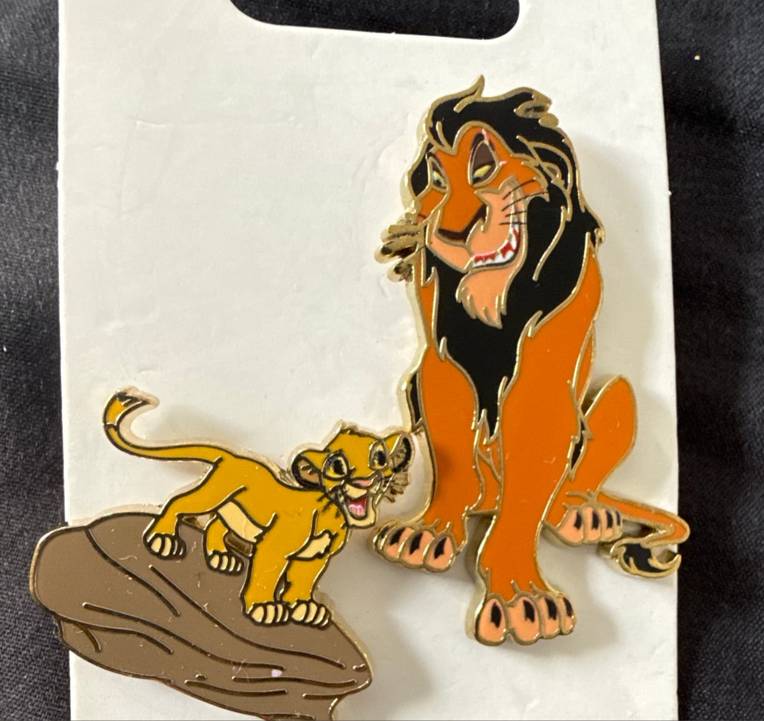 Scar & Simba 2-Pin Set