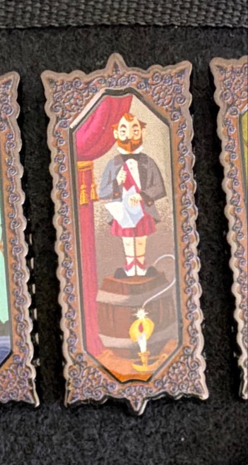 Haunted Mansion Stretching Room Portraits Mystery Box Pin Set