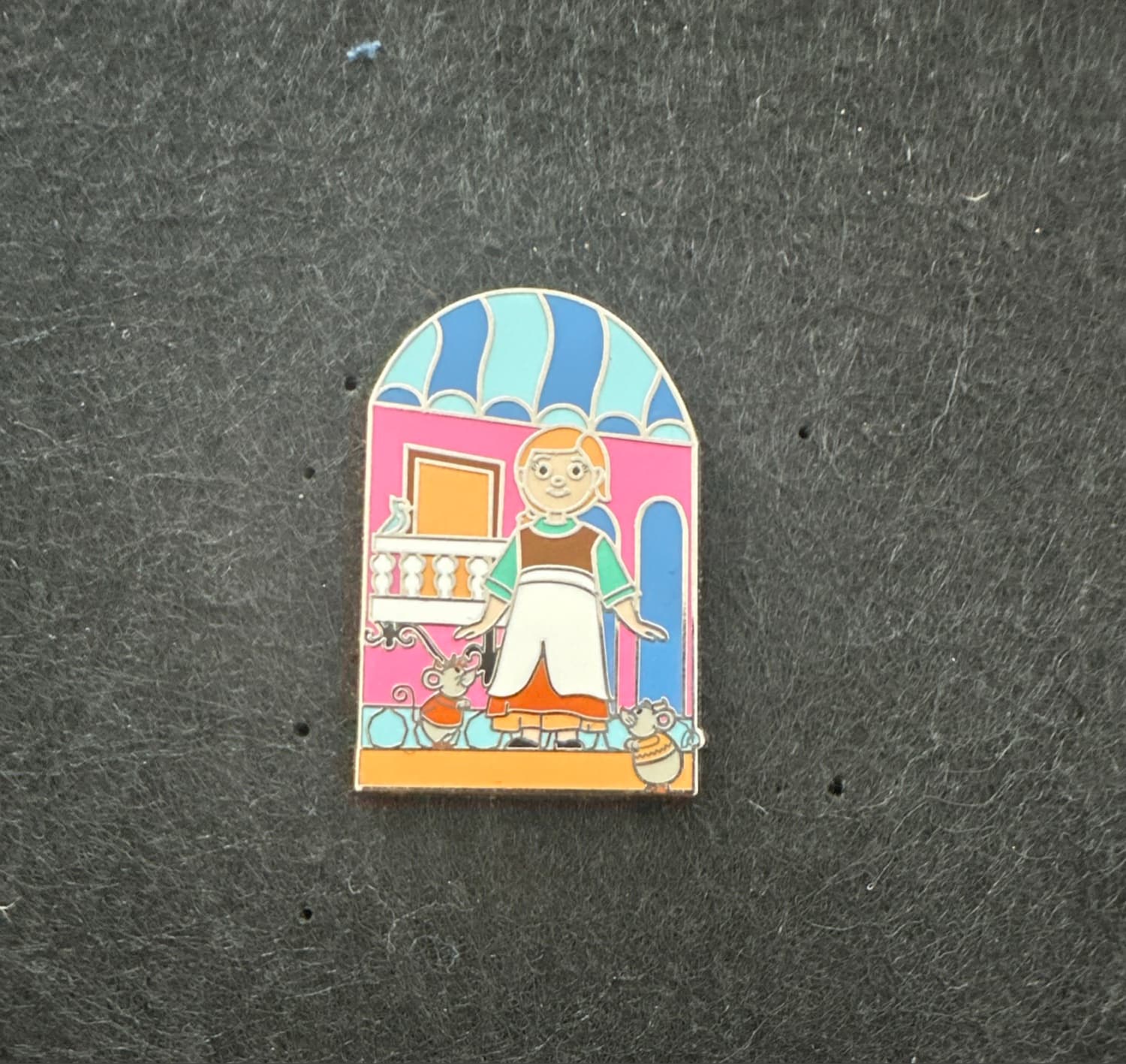 It's A Small World Mystery Pin Box