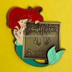Ariel - Disney Legends Character Plaque - Series 1 front
