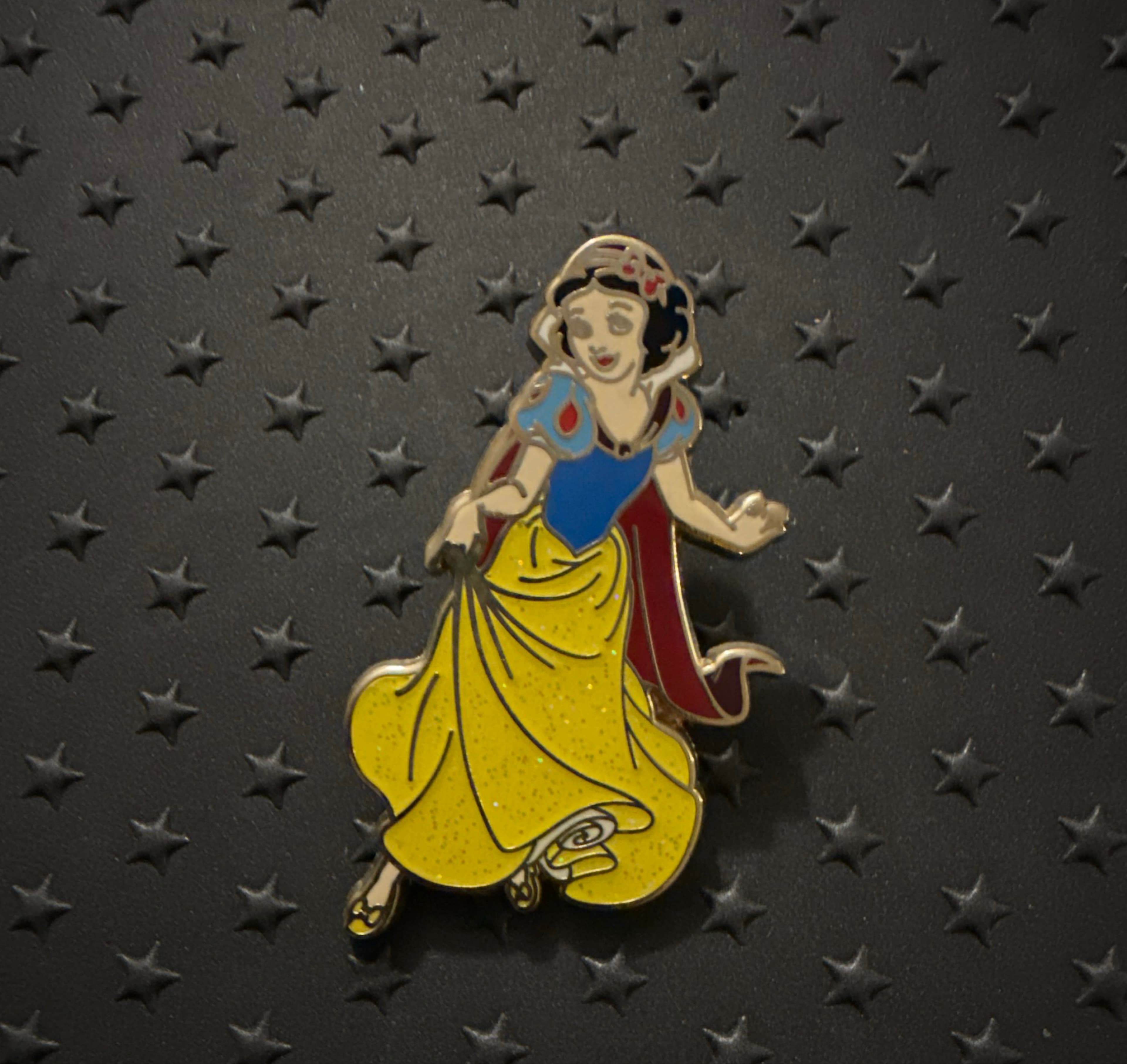 Snow White Glitter Dress Dancing Pin