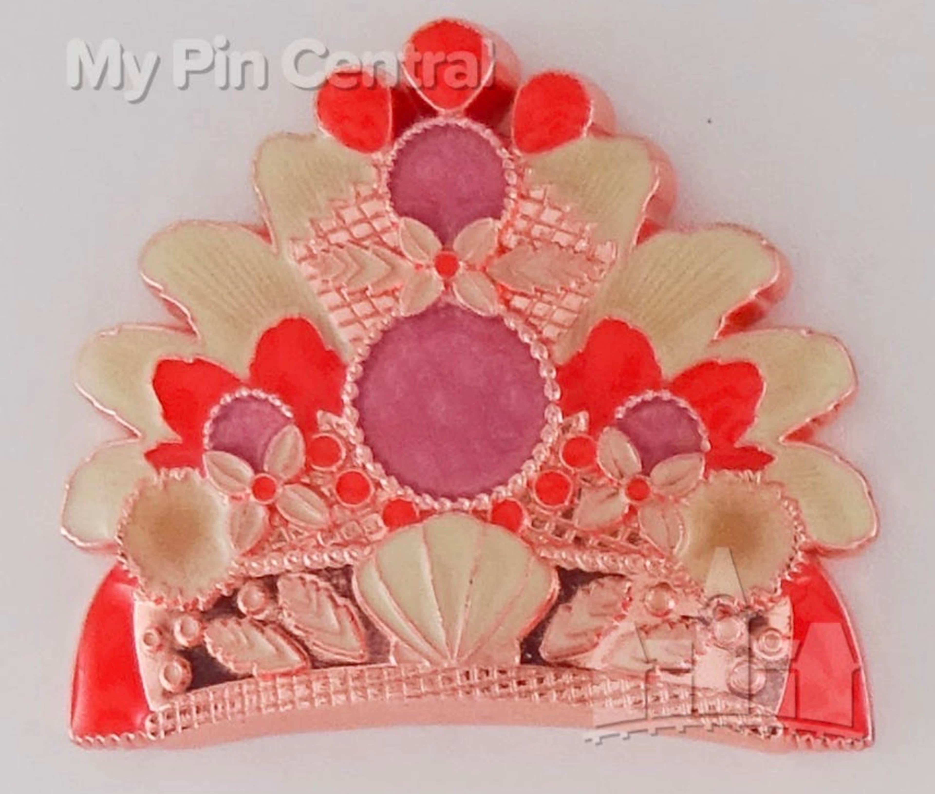 Moana Tiara Pin front