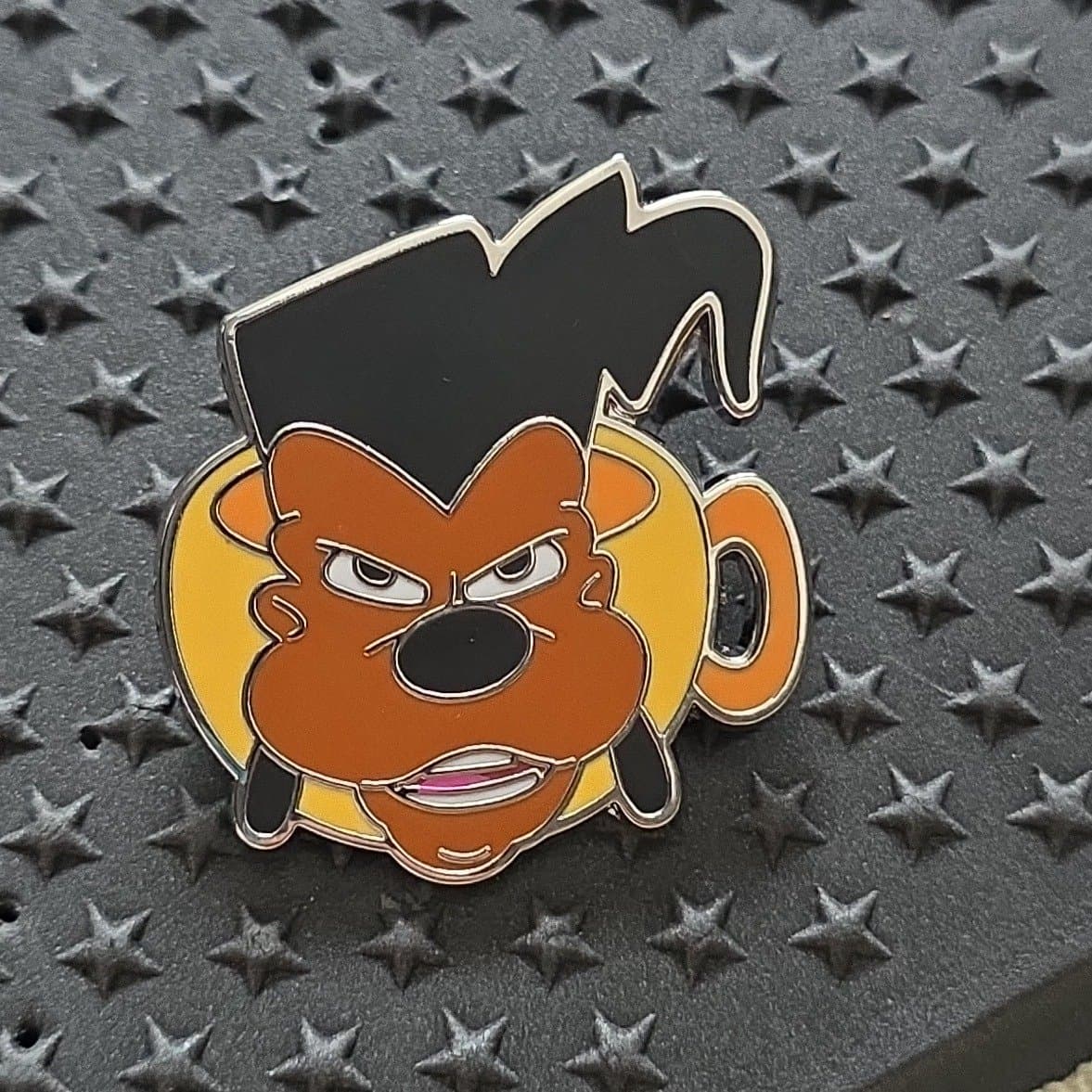 Powerline - Disney Character Mugs Mystery Collection Pin