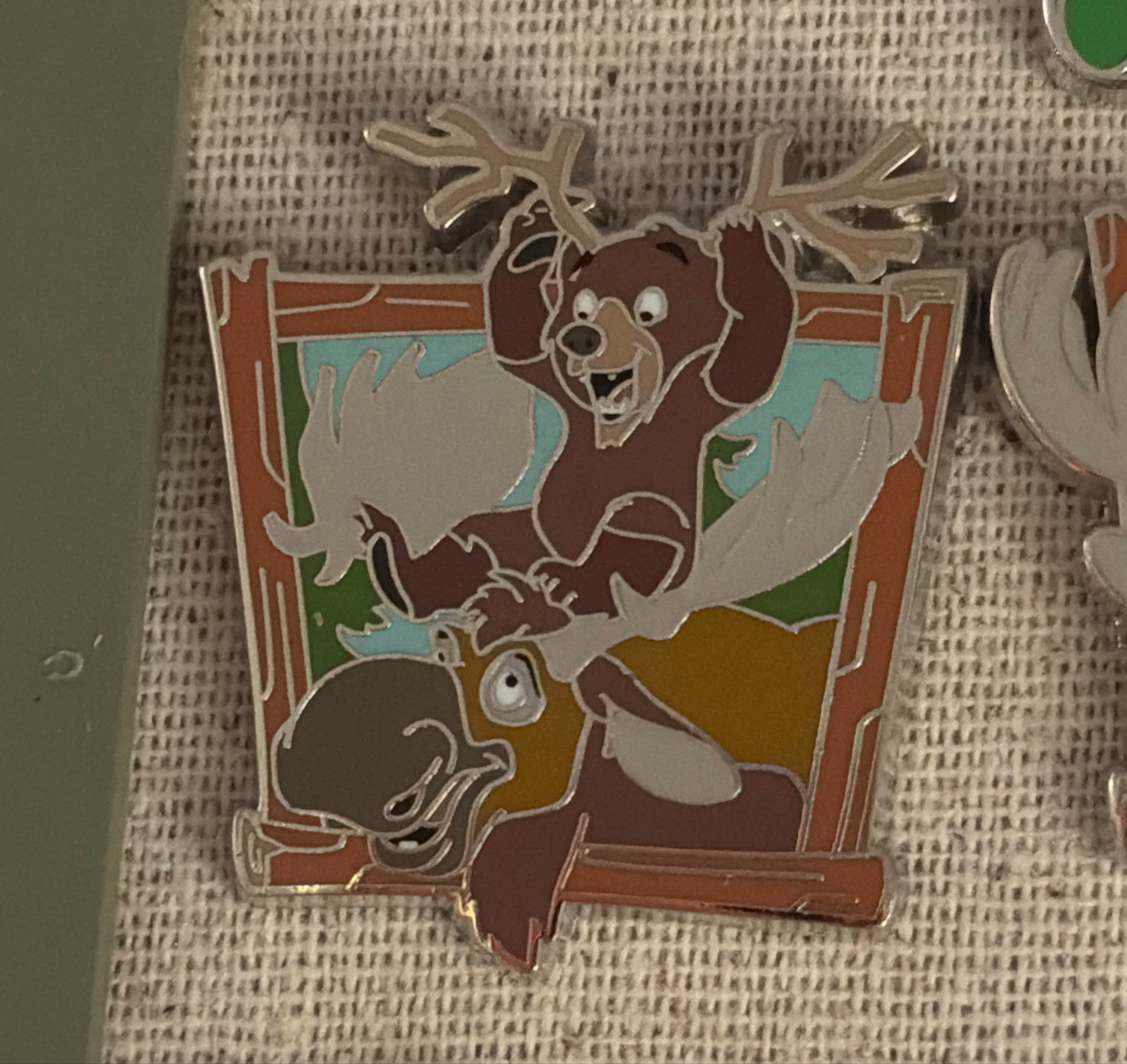 Koda and Rutt - Brother Bear 2-Pin Set