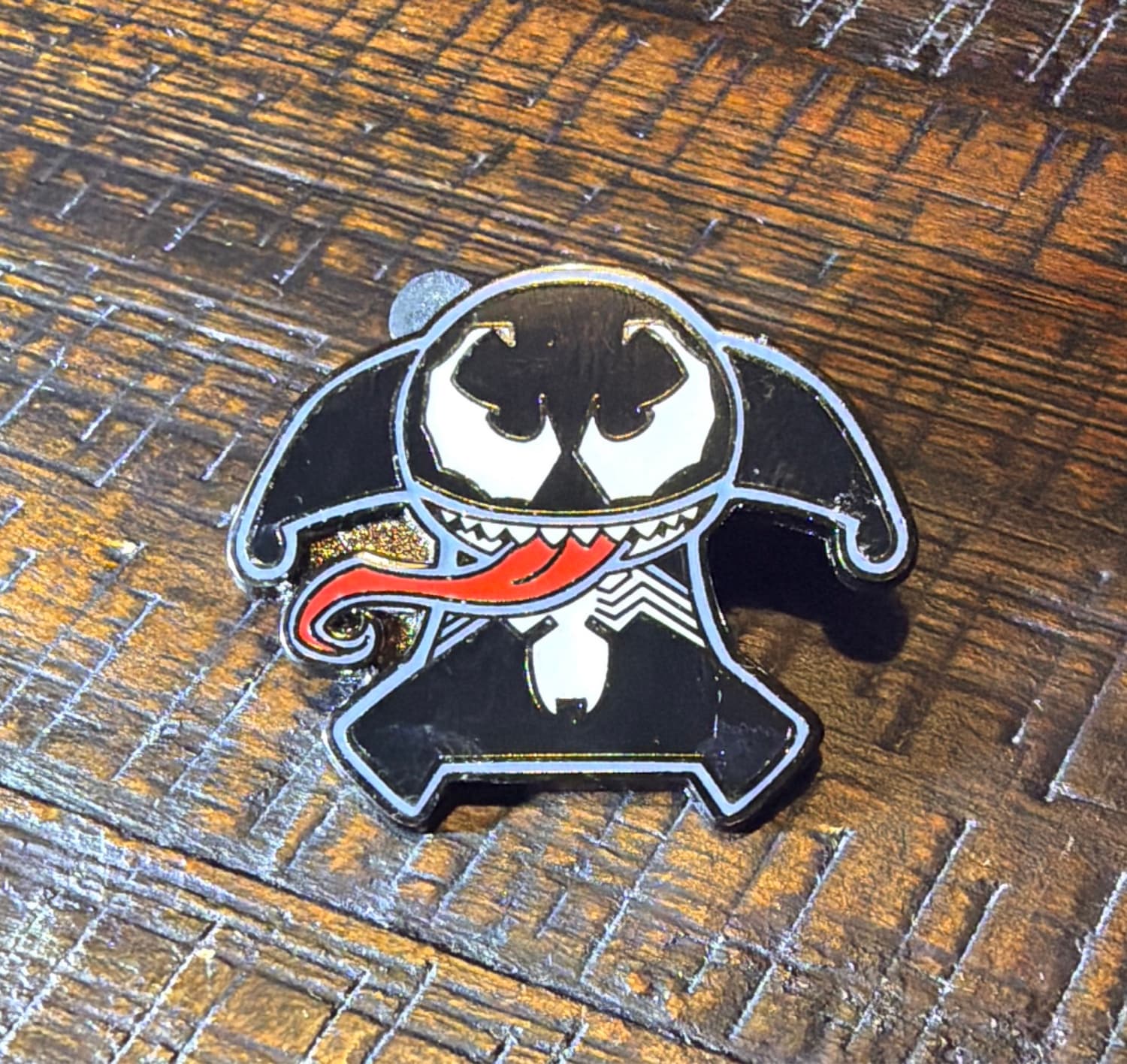 Marvel Kawaii Art Collection Disney Mystery Pin - Venom front