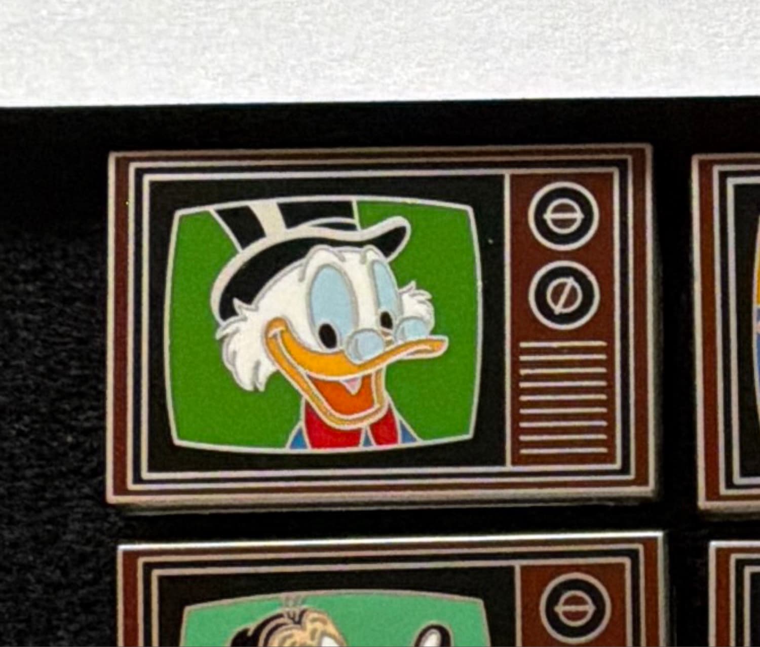 Scrooge McDuck (DuckTales) - Magical Mystery Pins Series 31 - Disney Afternoon Televisions front