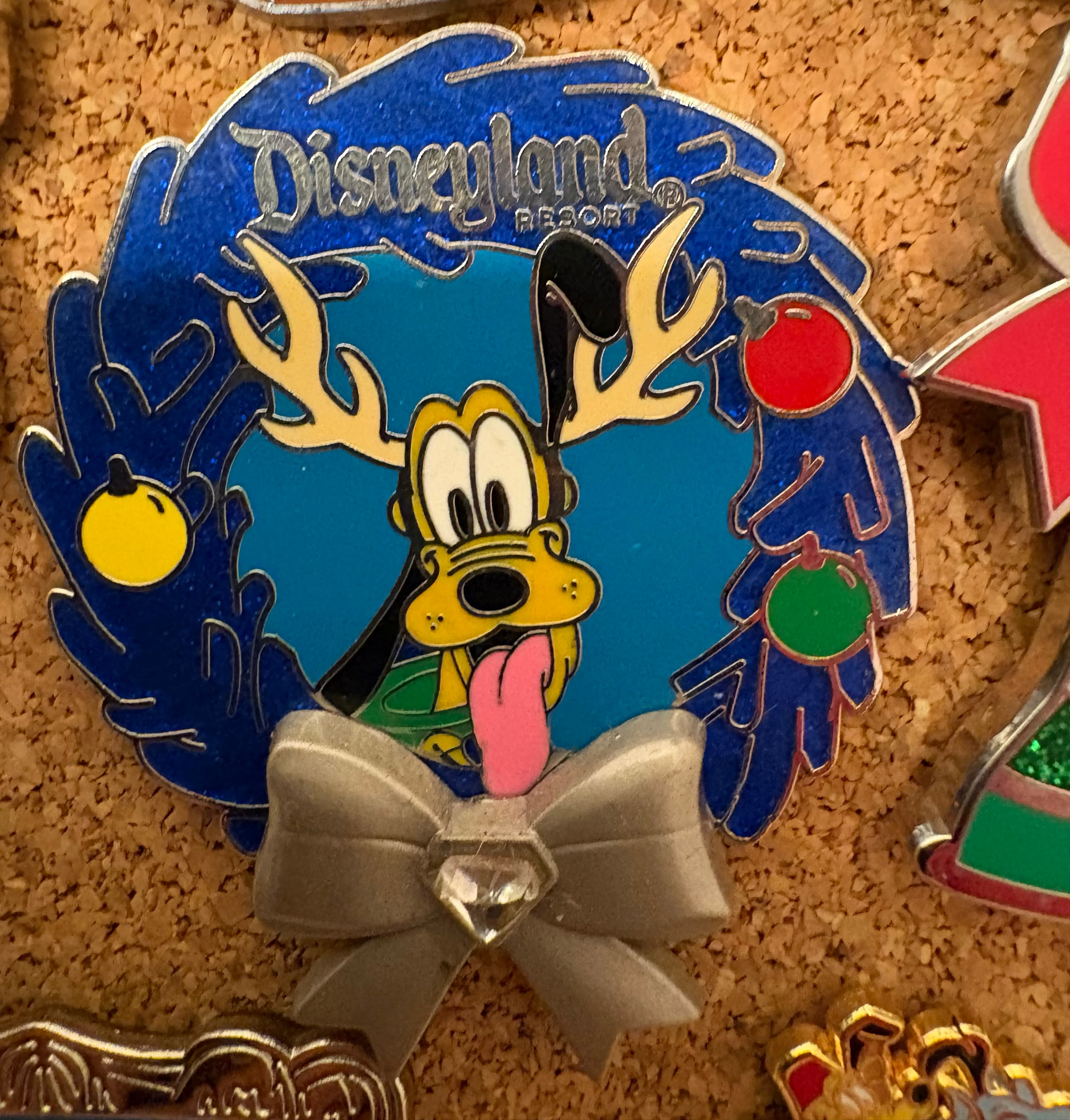 Pluto Reindeer Antlers Christmas Wreath Pin front