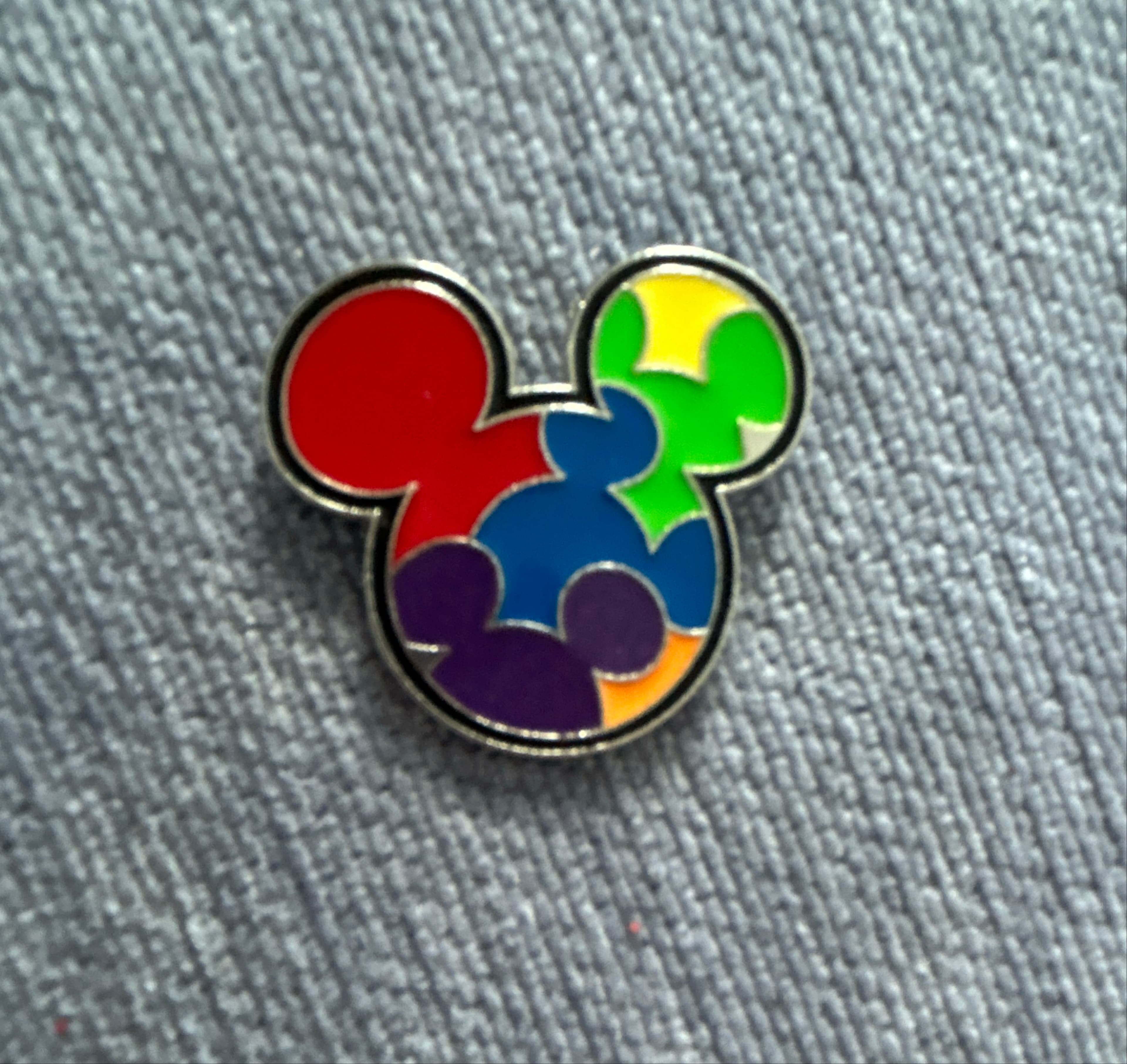 Colorful Mickey Head Rainbow Colors Trading Pin